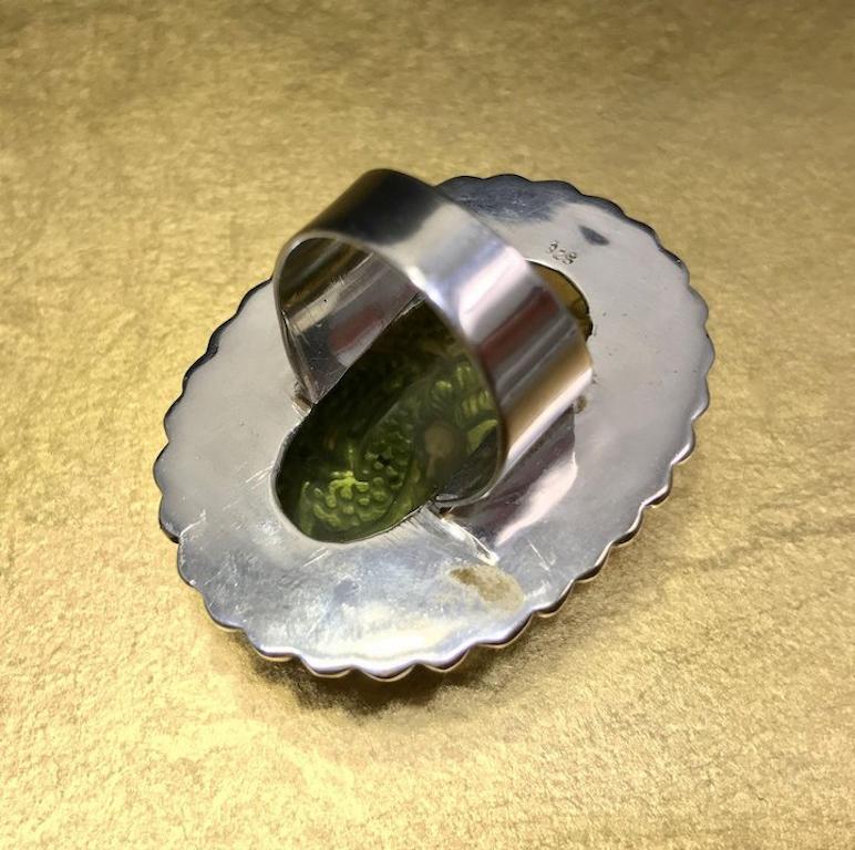Vintage 1970s Retro Carved Jade Dragon Sterling Silver Mens Christmas Gift Ring For Sale 1
