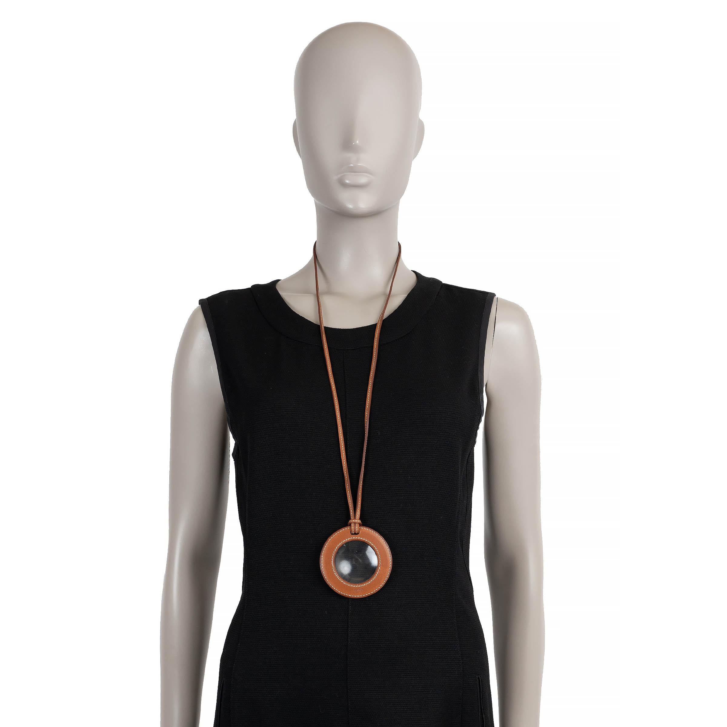 Donna HERMES Collana in pelle Barenia marrone Fauve IN THE POCKET LOUPE in vendita