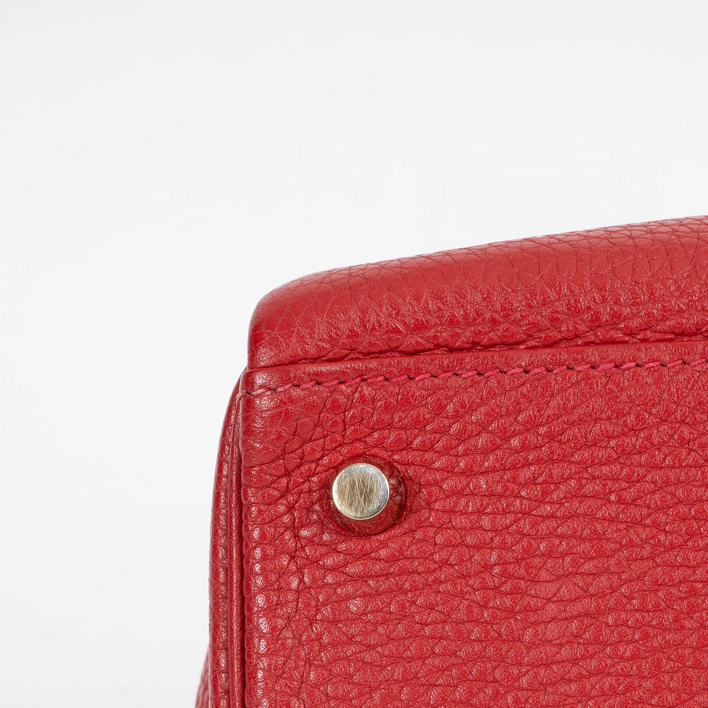 HERMES Casaque rosso Clemence pelle KELLY 28 RETOURNE Borsa Ghw in vendita 5