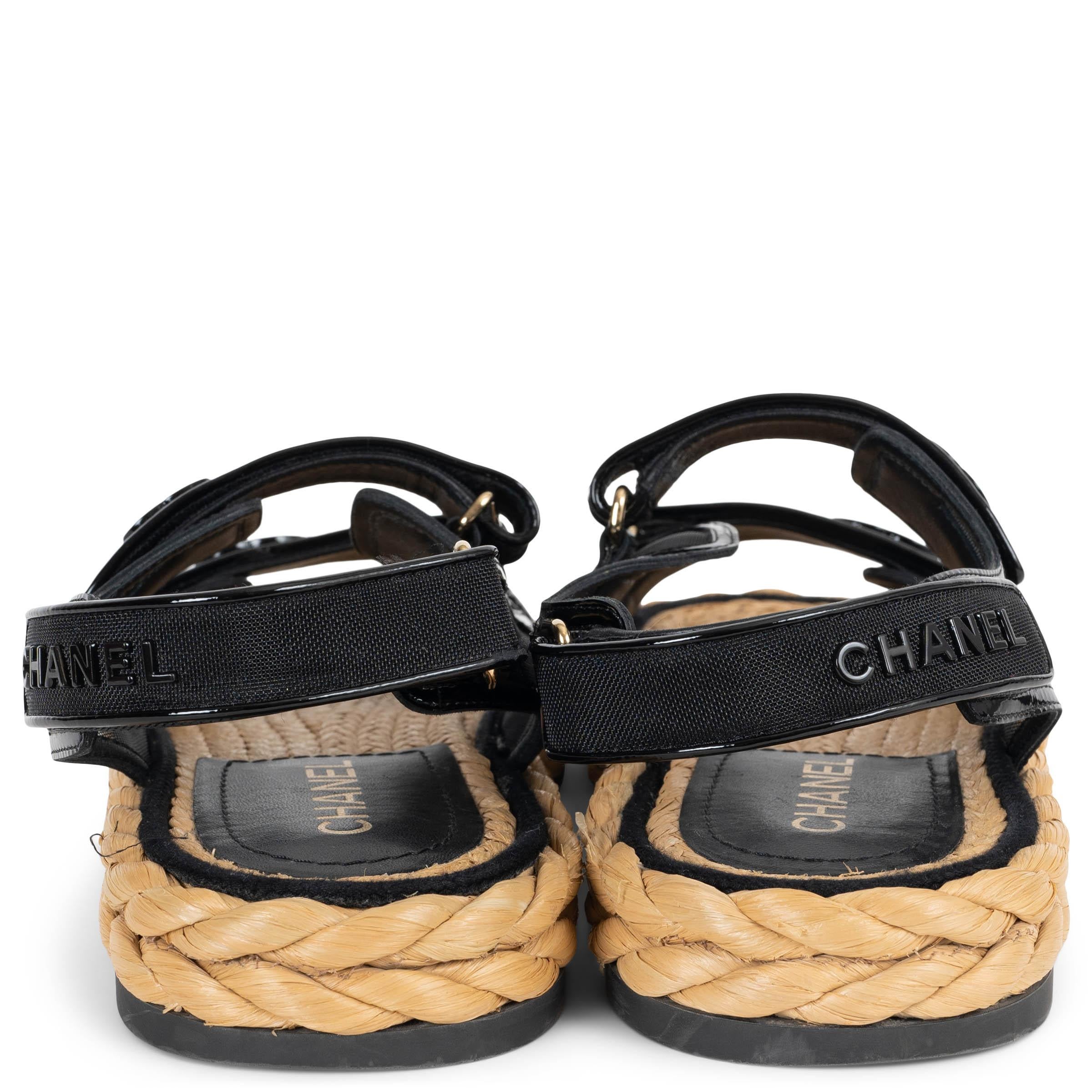 CHANEL schwarzes Netz & Lackleder 22P DAD RAFFIA Sandalen Schuhe 40 Damen im Angebot