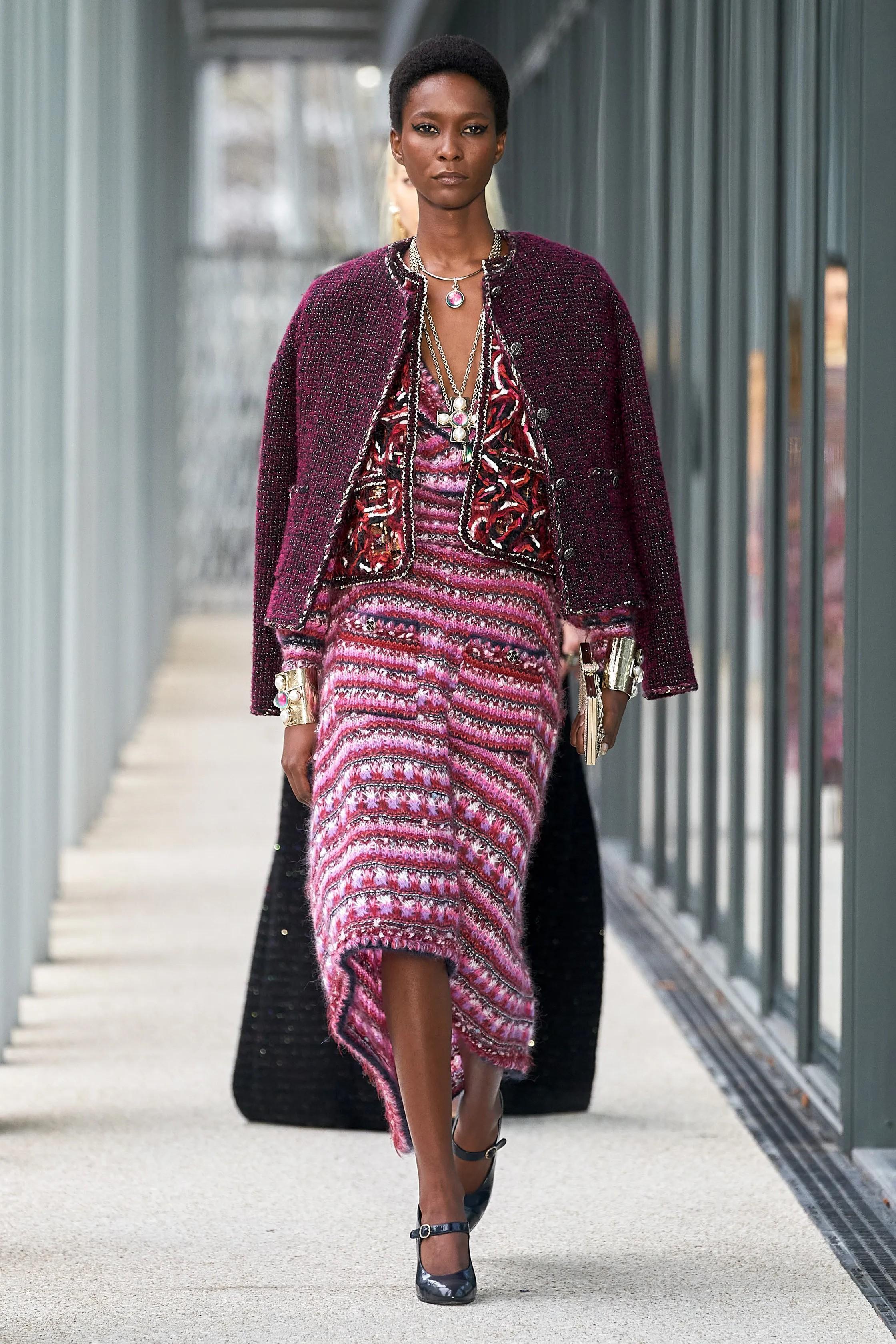 Chanel rosa alpaca 22A FLORENCE Gonna midi a righe 36 XS in vendita 3