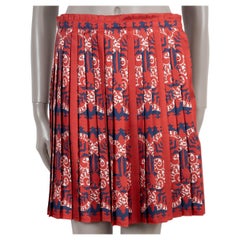 VALENTINO red silk 2019 BANDANA LOGO PLEATED MINI Skirt 42 M