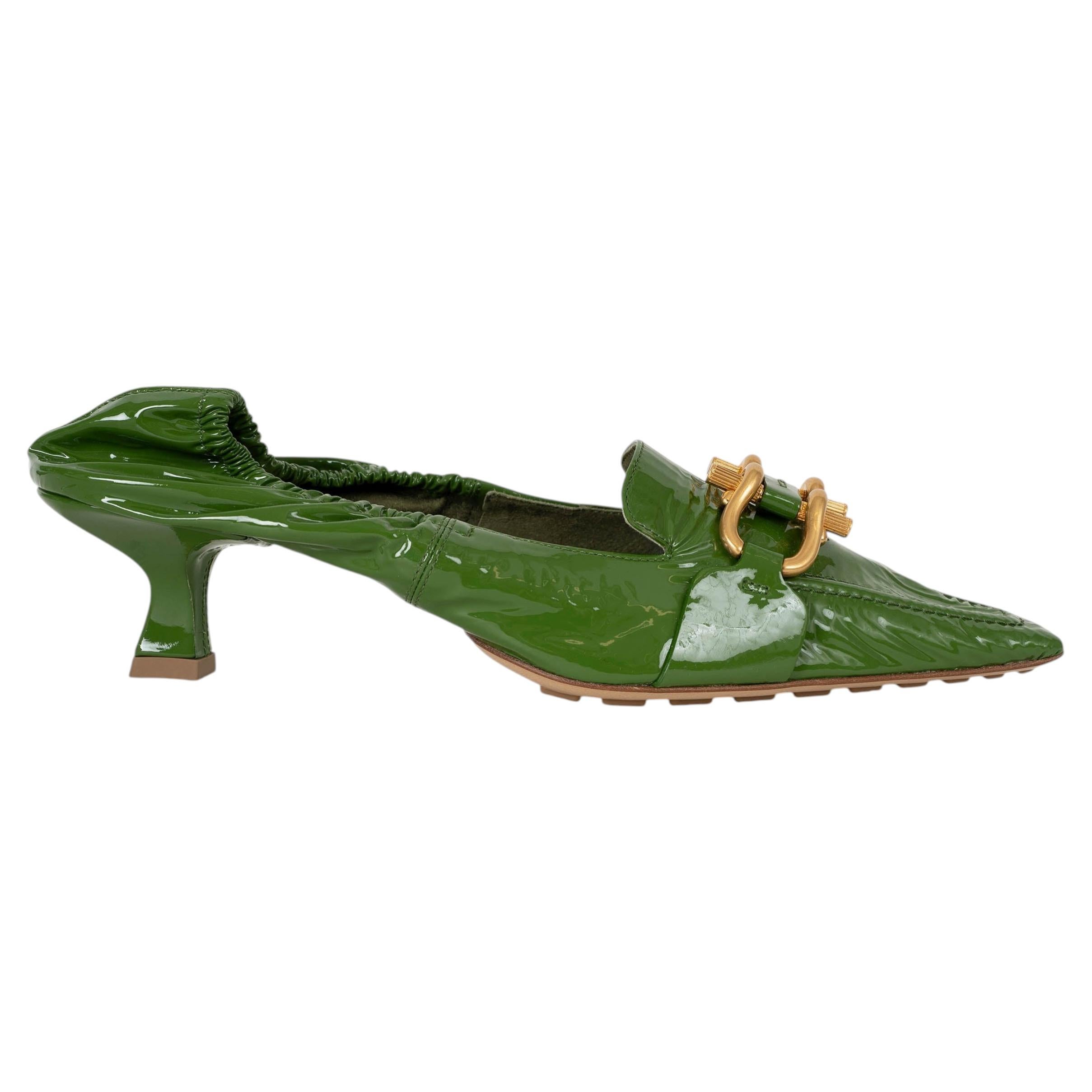 How can I authenticate Bottega Veneta shoes?