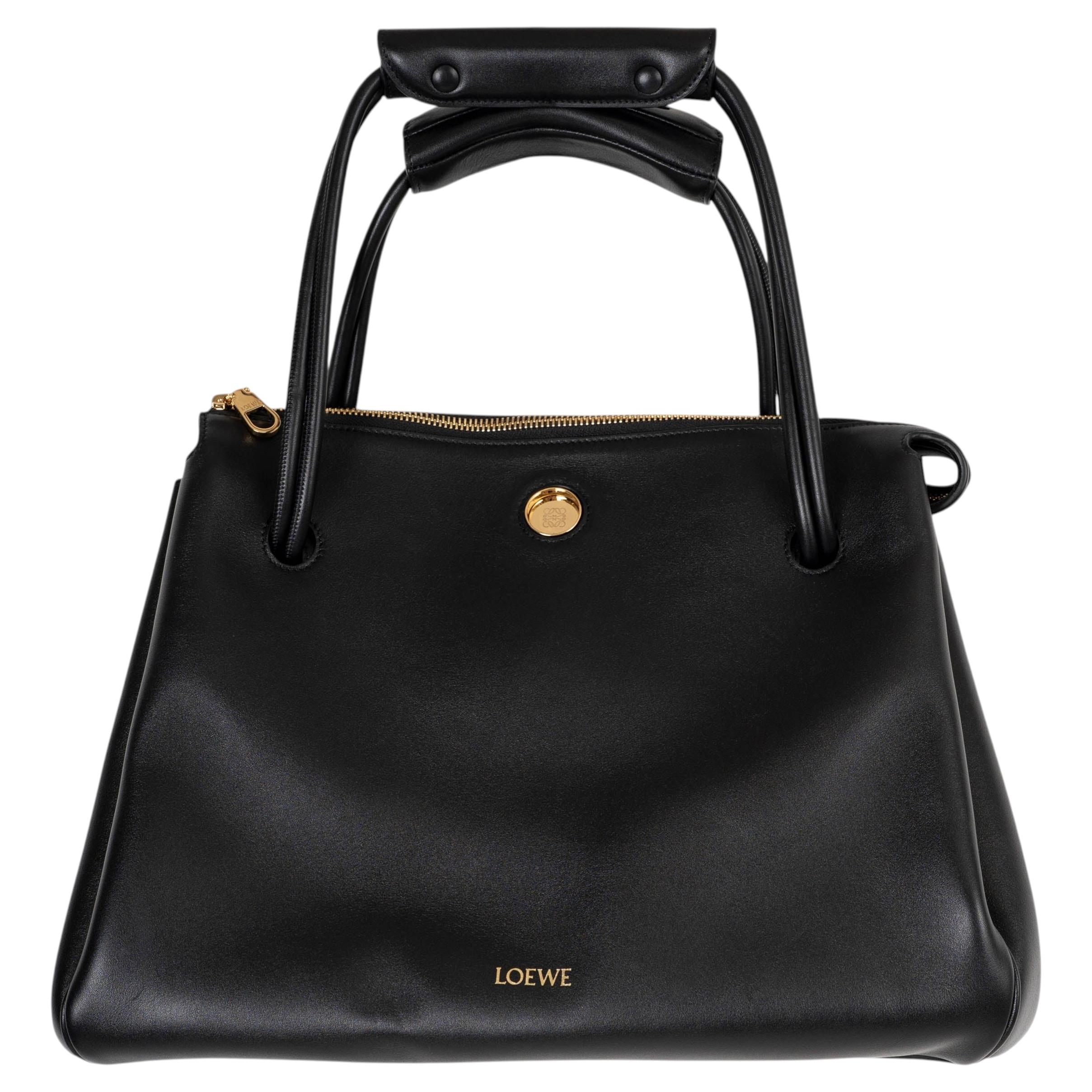 Are all Loewe bags handmade?