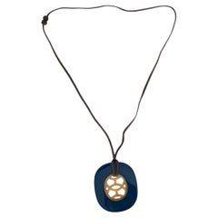 HERMES Saphir blue LIFT LACQUERED WOOD & HORN Necklace