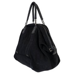 Bolso de lona negro de CHANEL, modelo STREET STYLE LARGE DUFFLE, de 2015