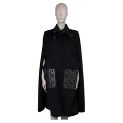 FENDI black wool 2017 LASER-CUT LEATHER POCKETS Cape Jacket 38 XS