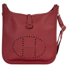 HERMES Rouge H, burgunderrotes Epsom-Leder, EVELYNE 29 Tasche PHW