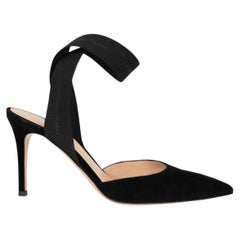 Gianvito Rossi Beryl – Schwarze Slingbacks aus Wildleder, Größe 37