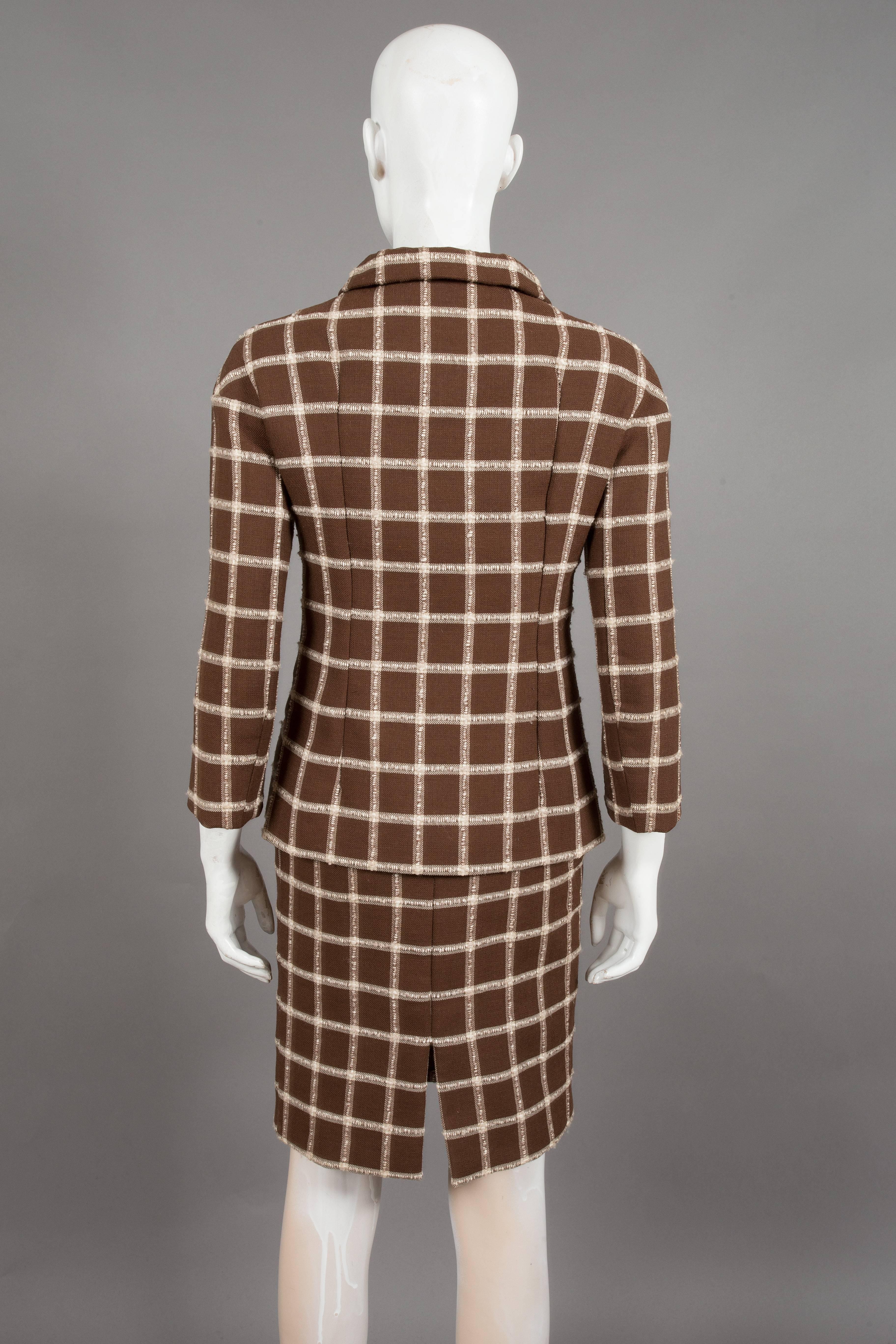Balenciaga Eisa couture flecked brown and cream checked tweed suit, C. 1965 In Excellent Condition In London, GB