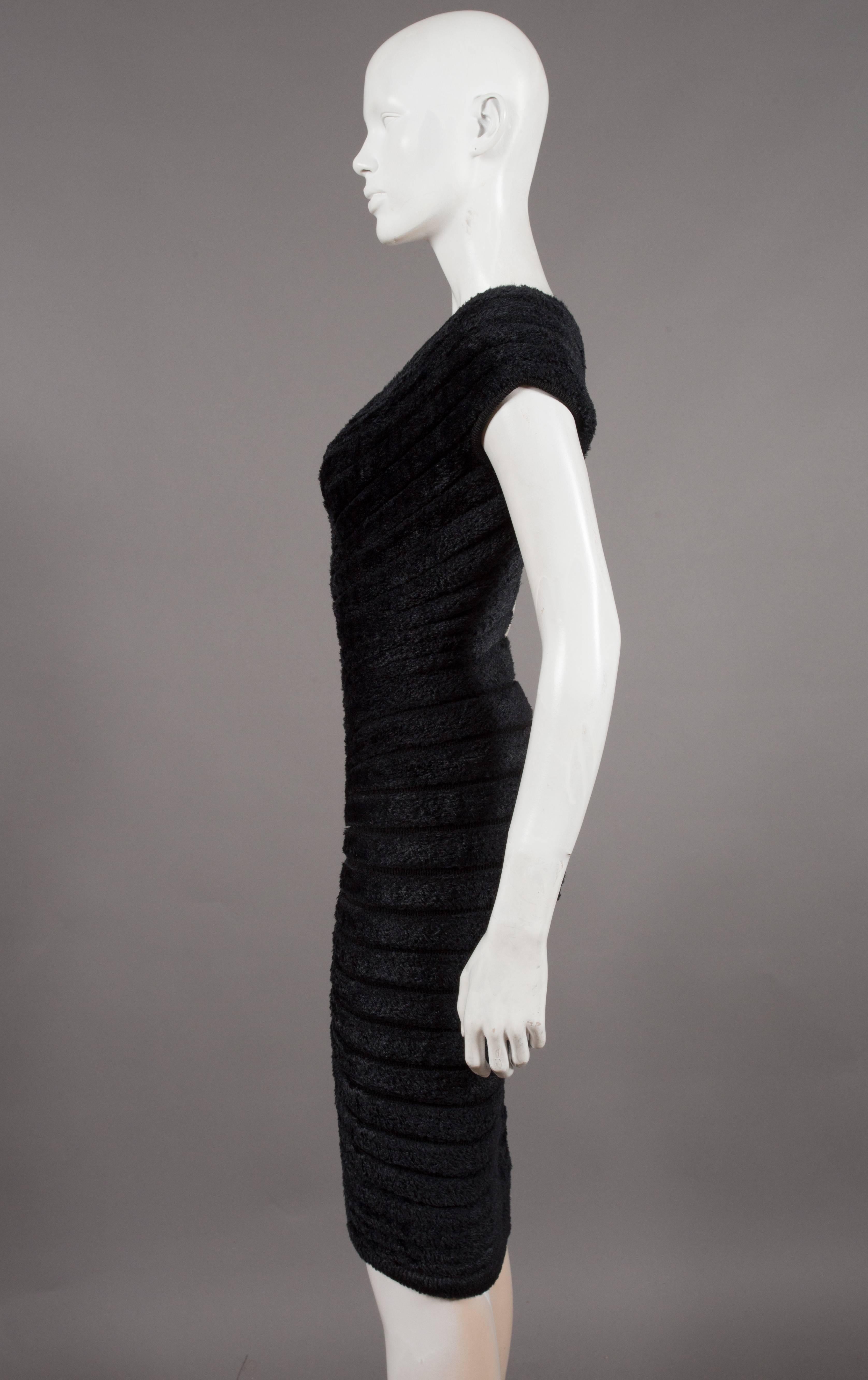Alaïa black chenille-knitted evening gown, 'Houpette', C. 1994 In Excellent Condition In London, GB