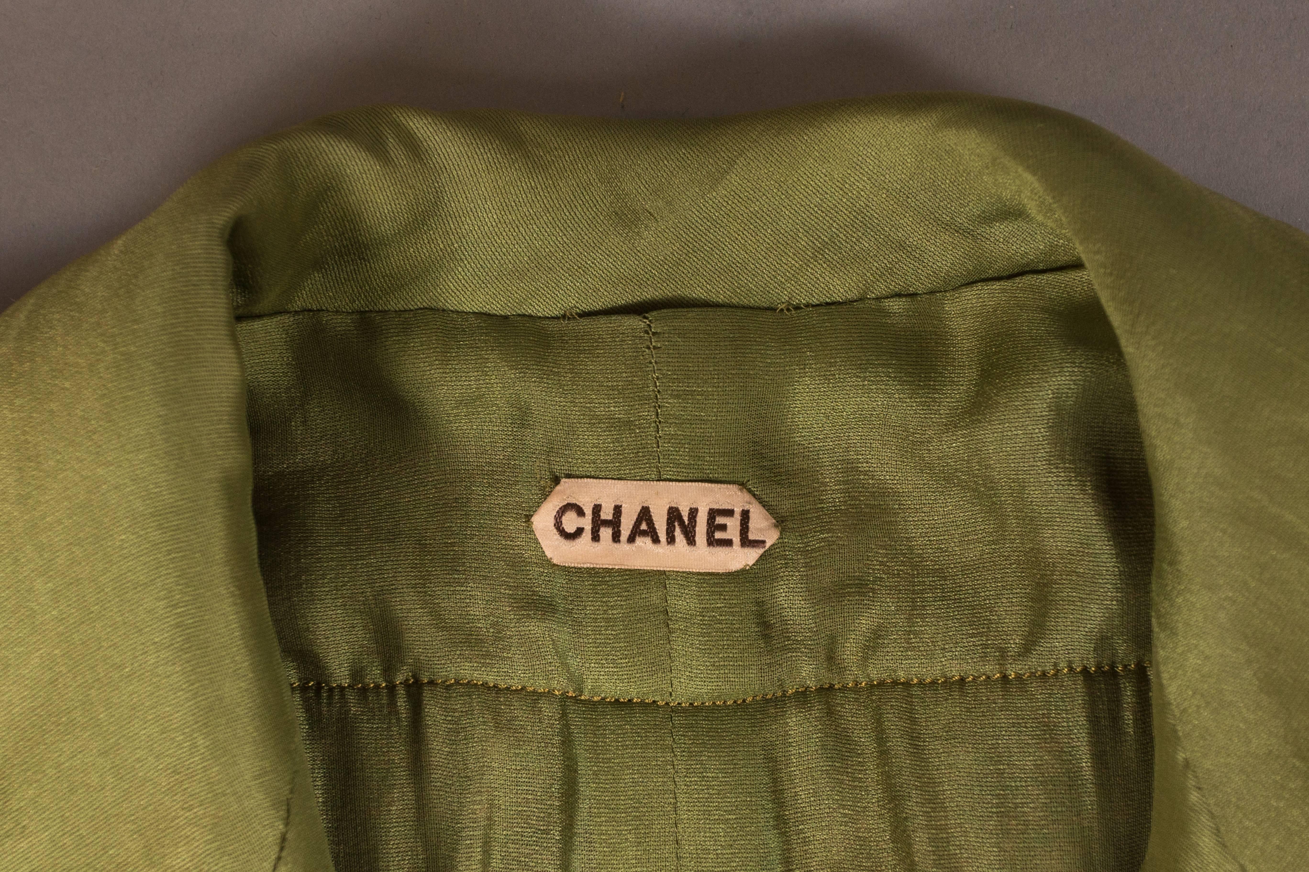 Chanel Haute Couture tweed skirt suit, Circa 1960s 4