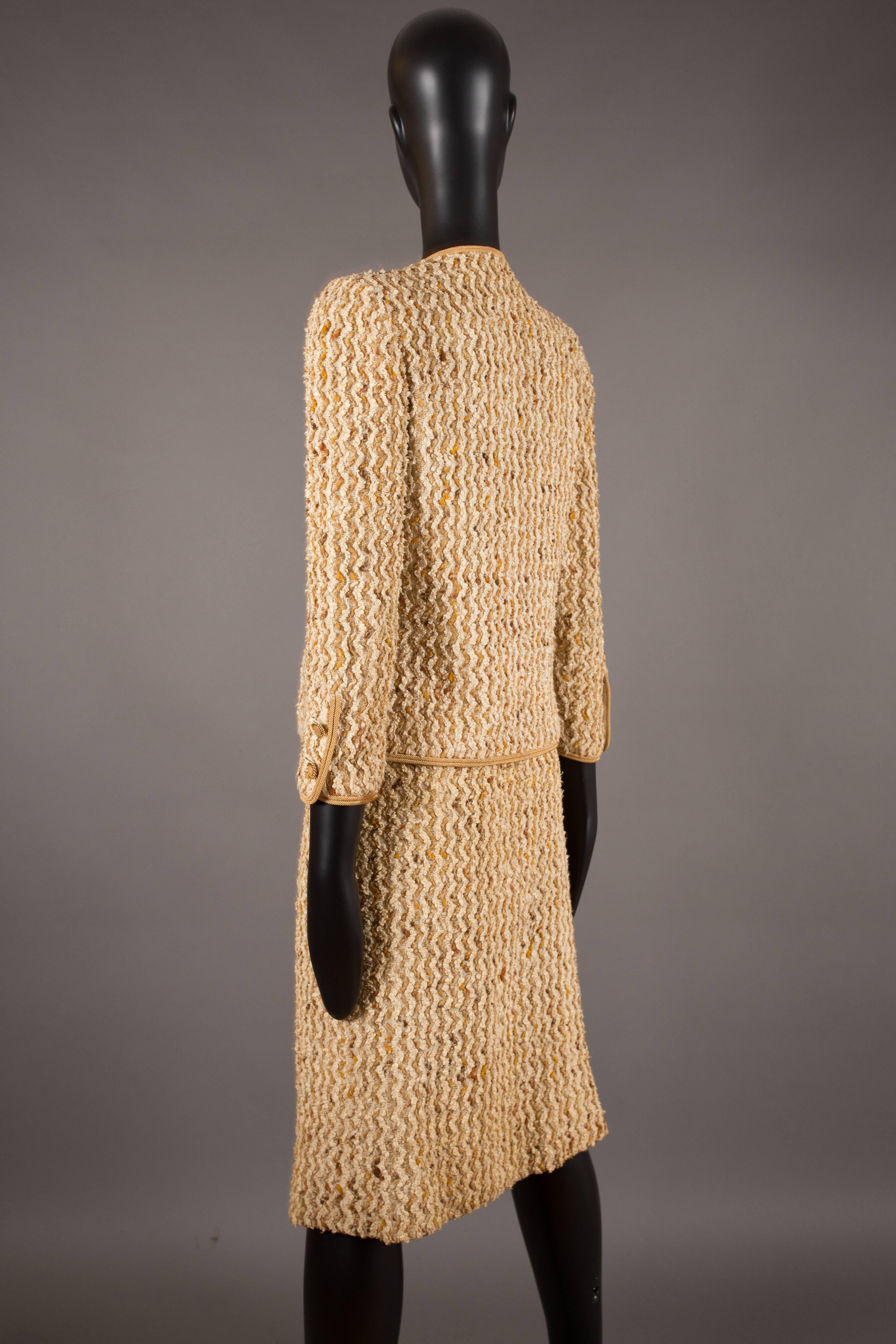 Women's Chanel Haute Couture tweed skirt suit, Circa 1960s 