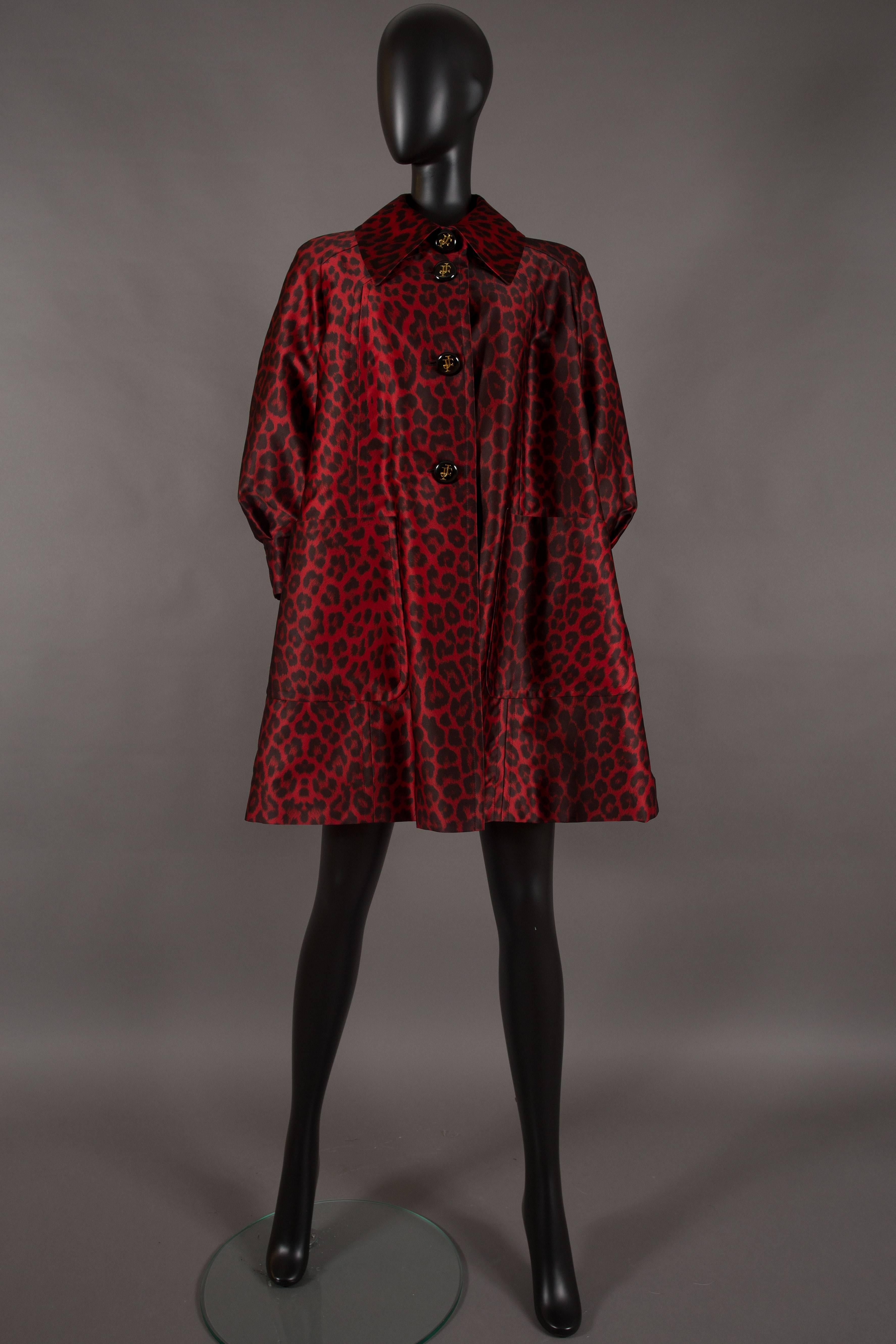 Jaques Fath red leopard print evening silk swing coat, circa 1992 1