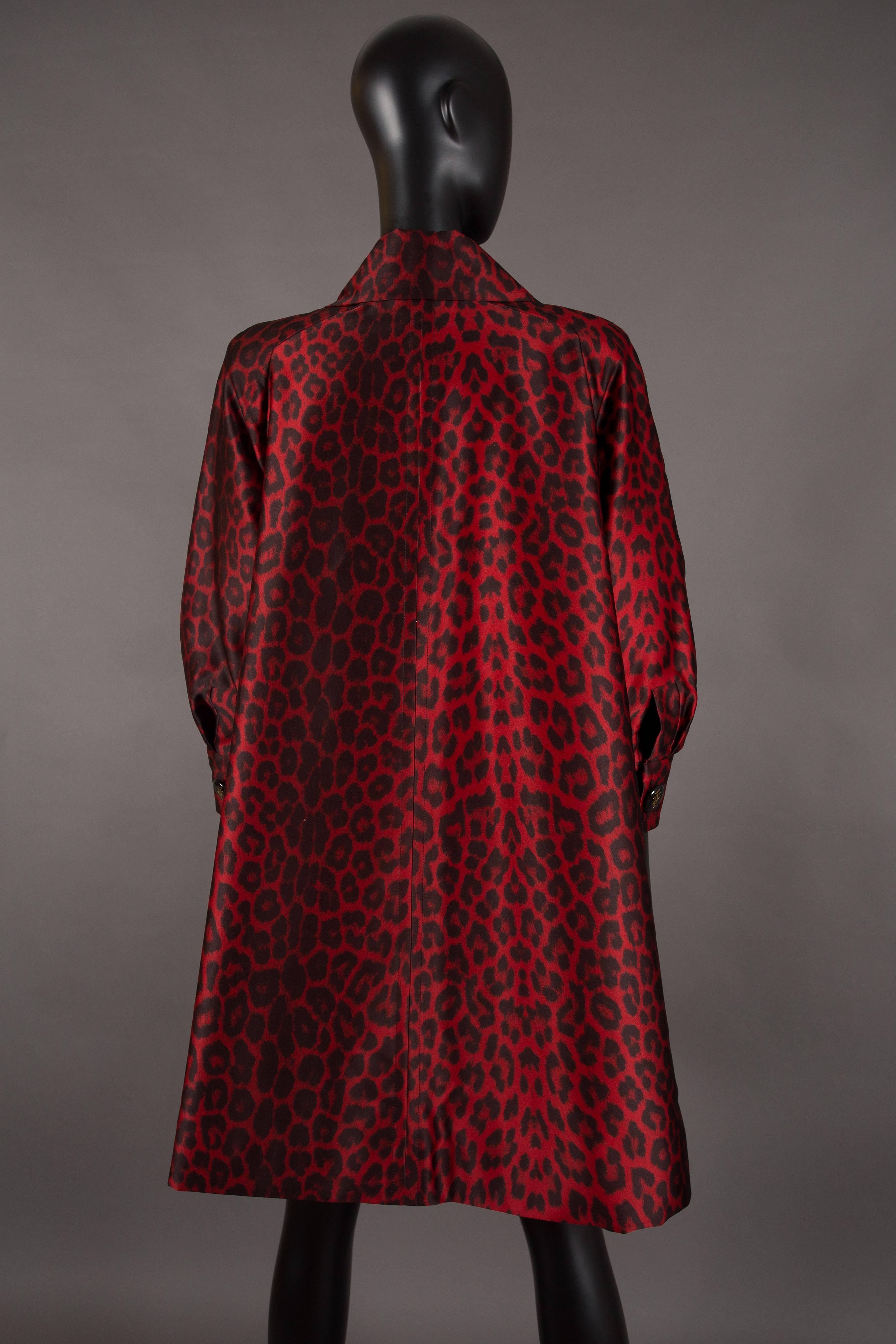 Jaques Fath red leopard print evening silk swing coat, circa 1992 2