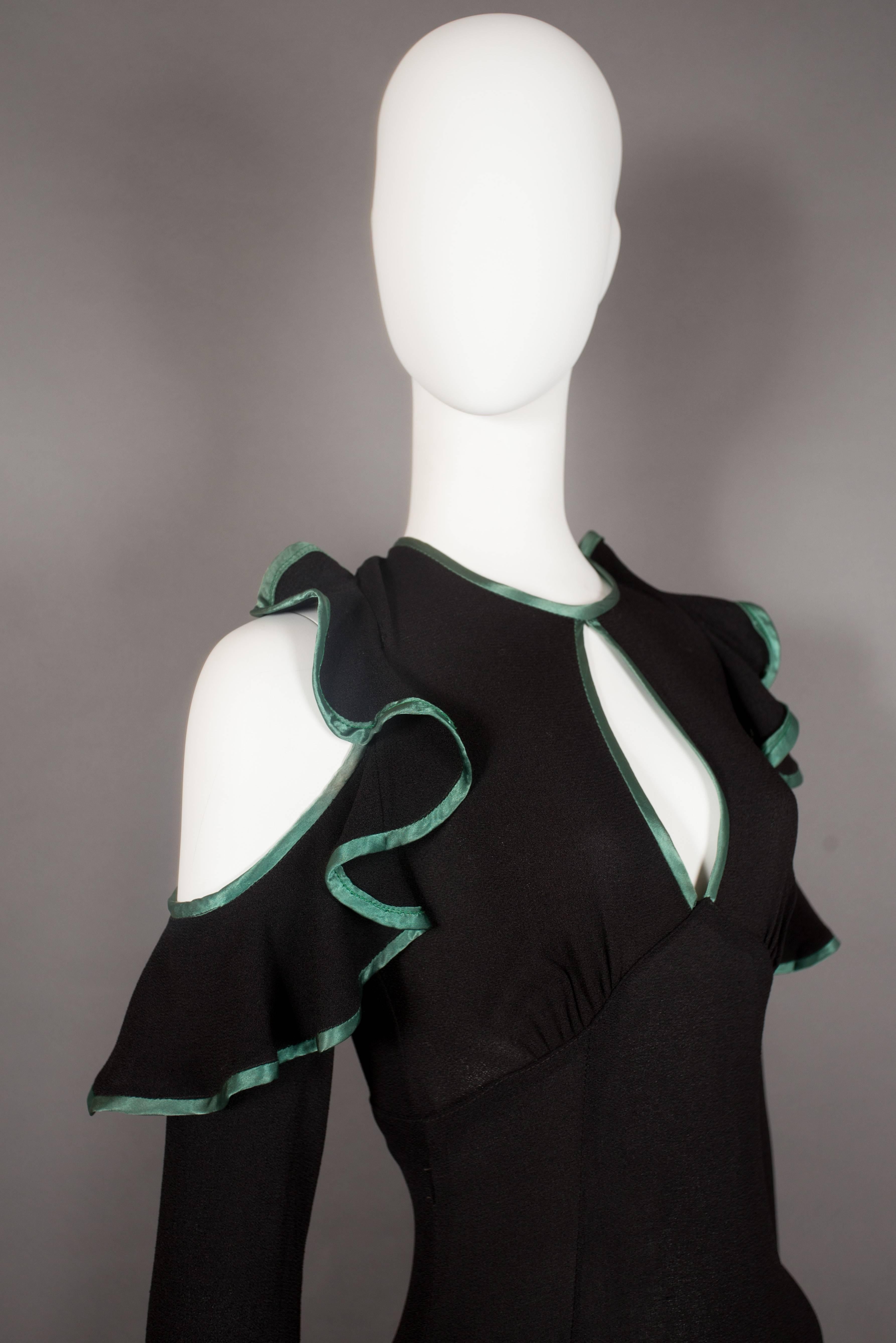 Ossie Clark black cold shoulder evening dress with green satin trim, circa 1968 In Excellent Condition In London, GB