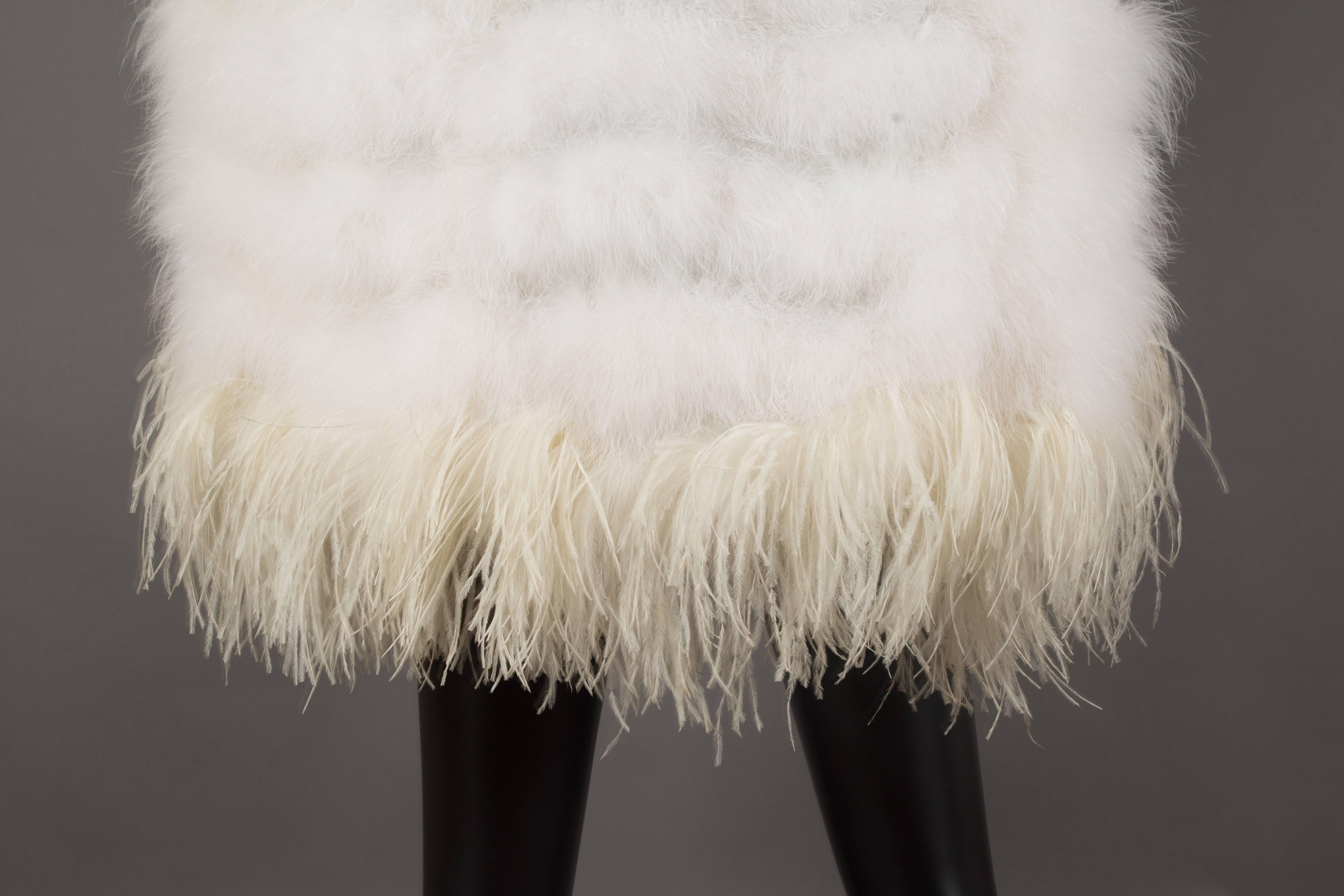 Ivory marabou and ostrich feather evening cape, circa 1960 3