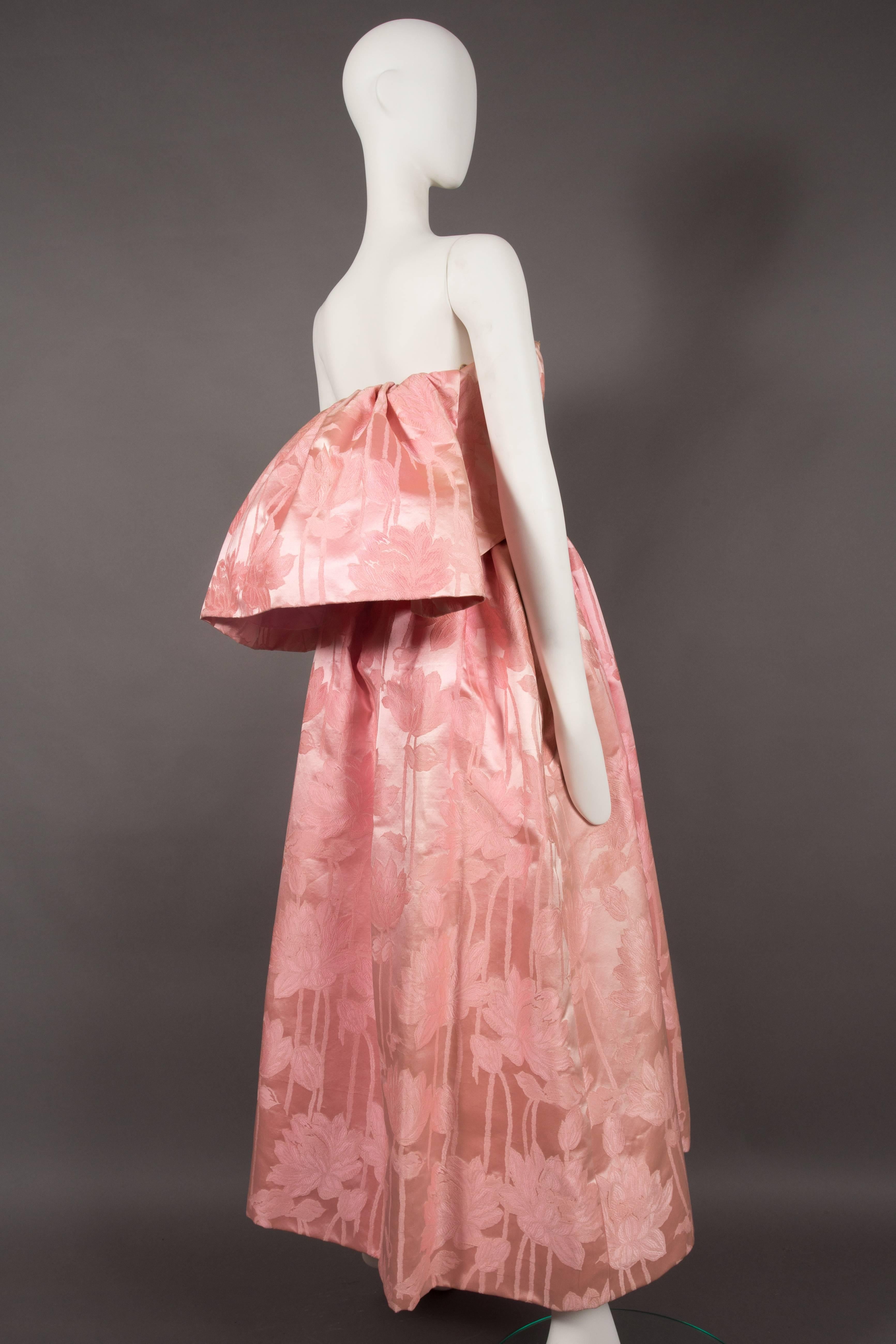 Paul Daunay Haute Couture silk brocade evening gown, circa 1952-57 2