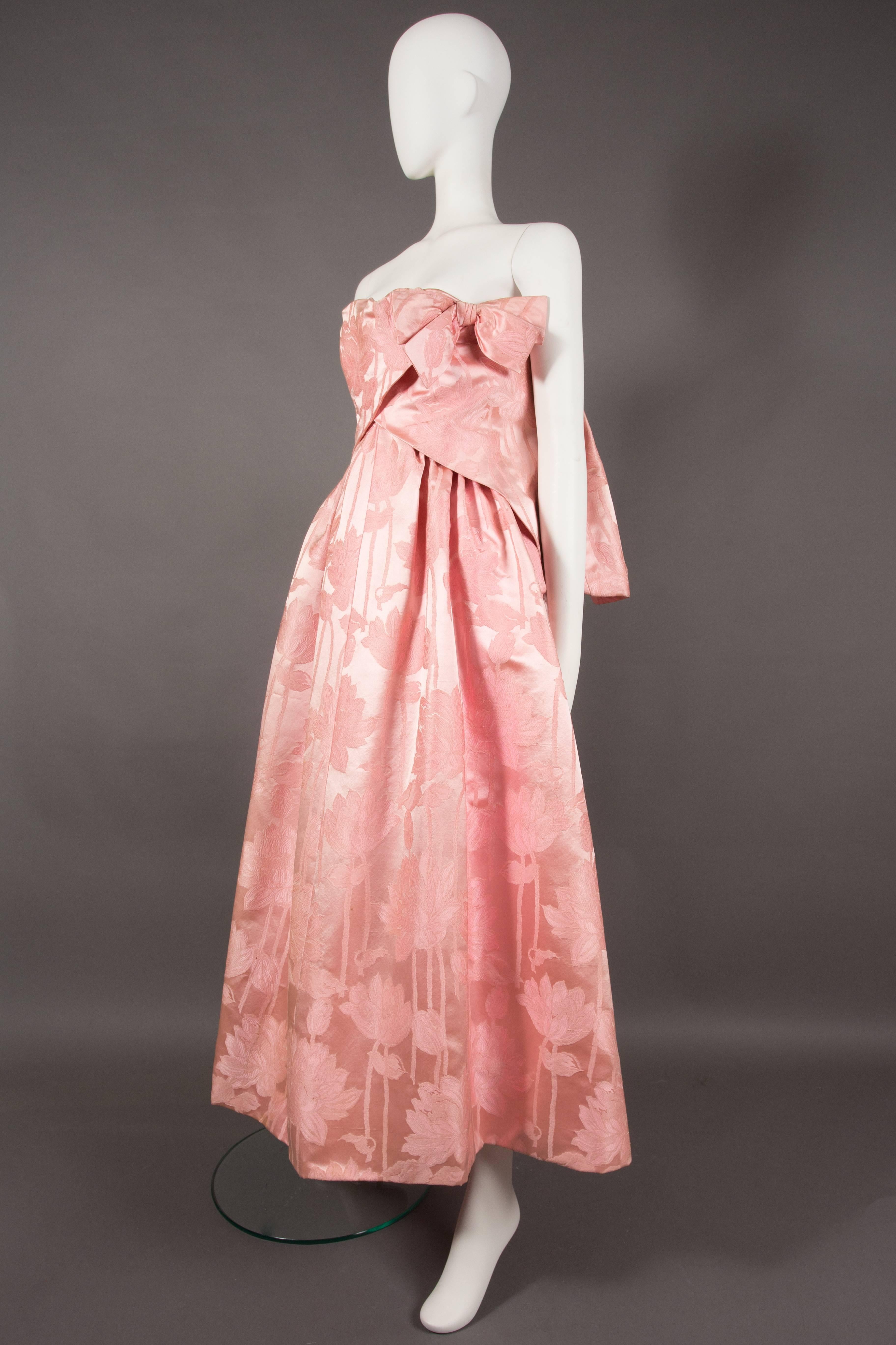 Paul Daunay Haute Couture silk brocade evening gown, circa 1952-57 In Excellent Condition In London, GB