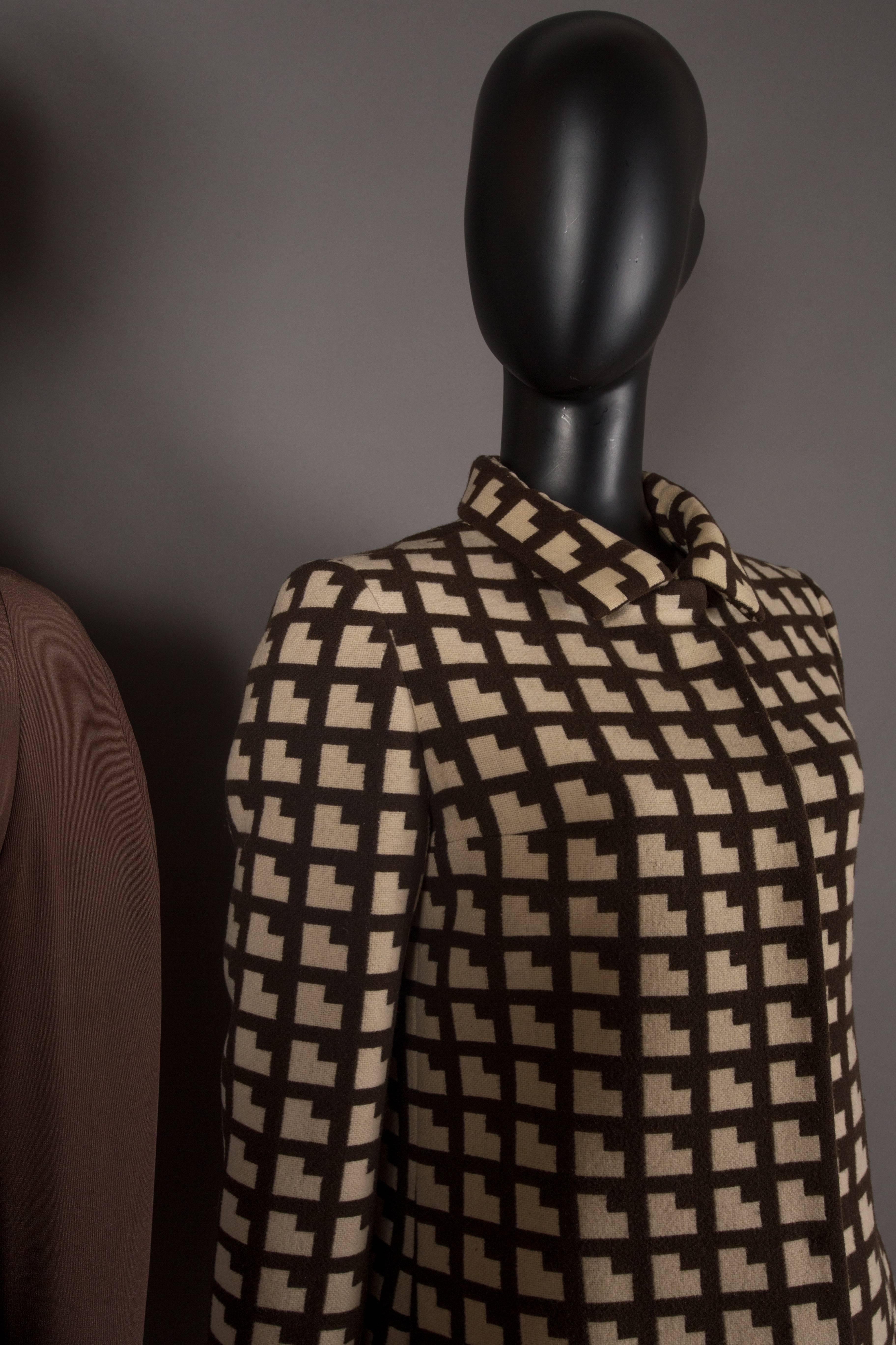 Ensemble robe et manteau Couture en soie et laine, C.I.C. 1952-57 en vente 1