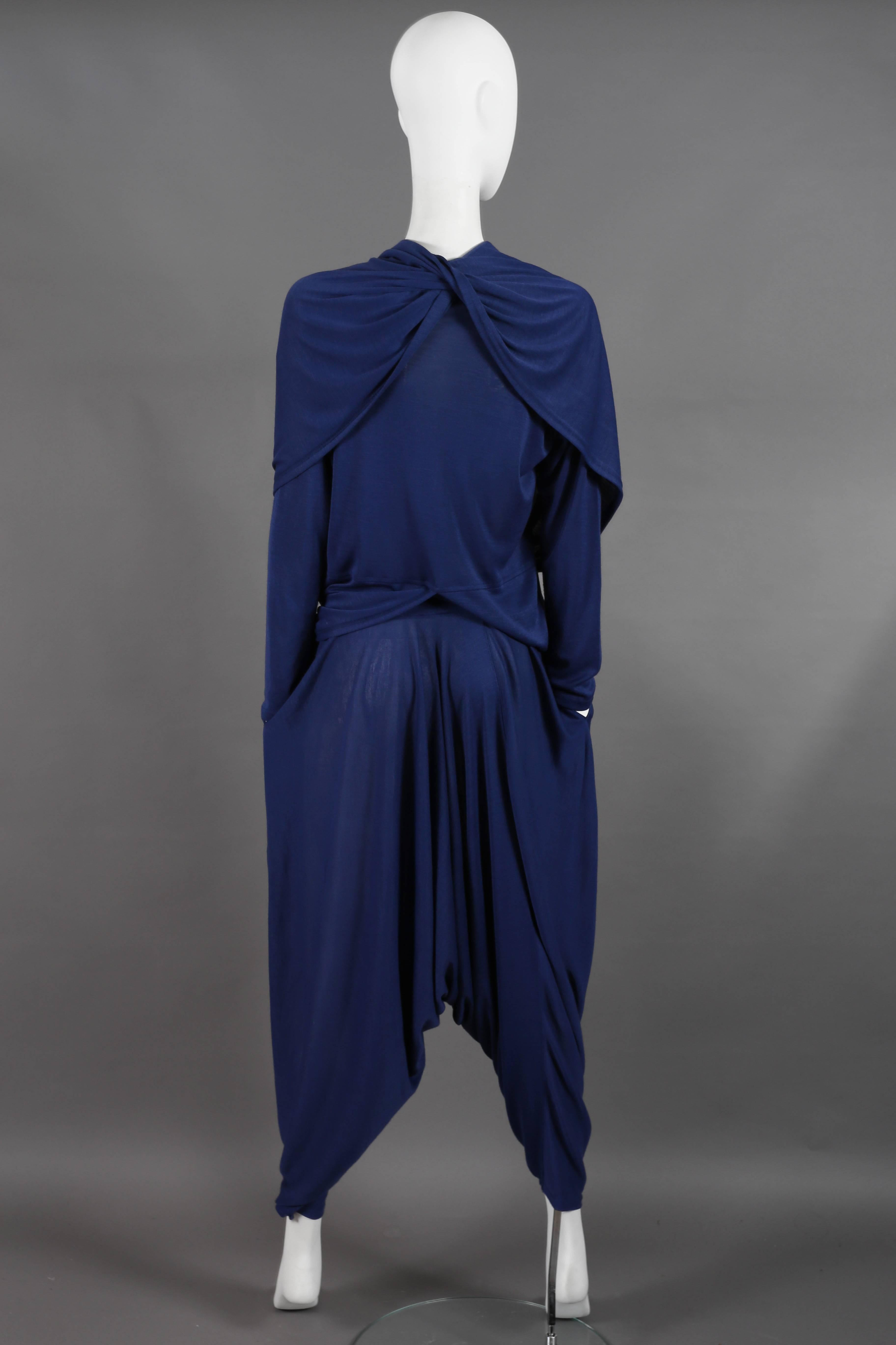 Issey Miyake blue knit jersey convertible sweater and pants set, c. 1980s For Sale 1