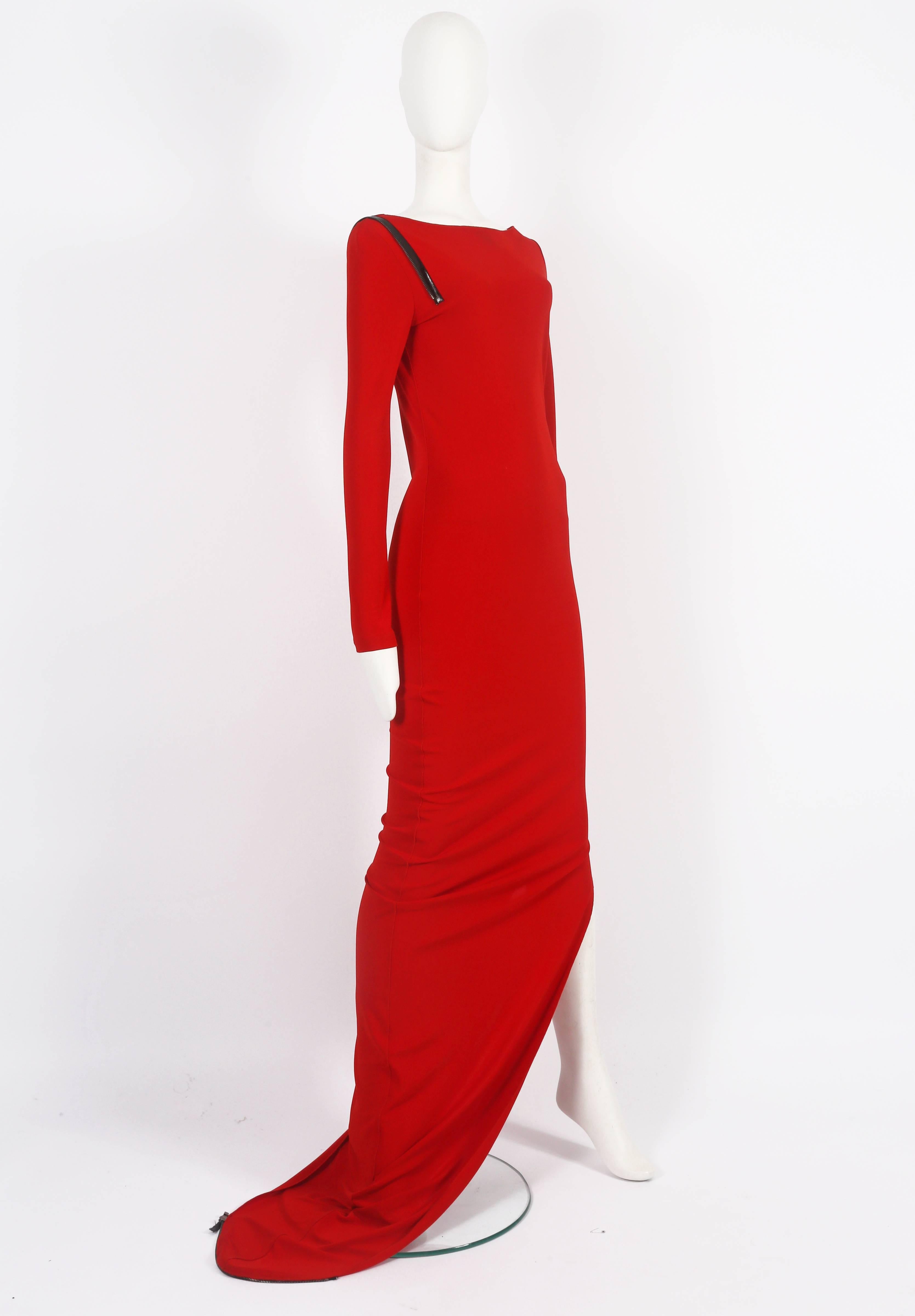 red zip dress