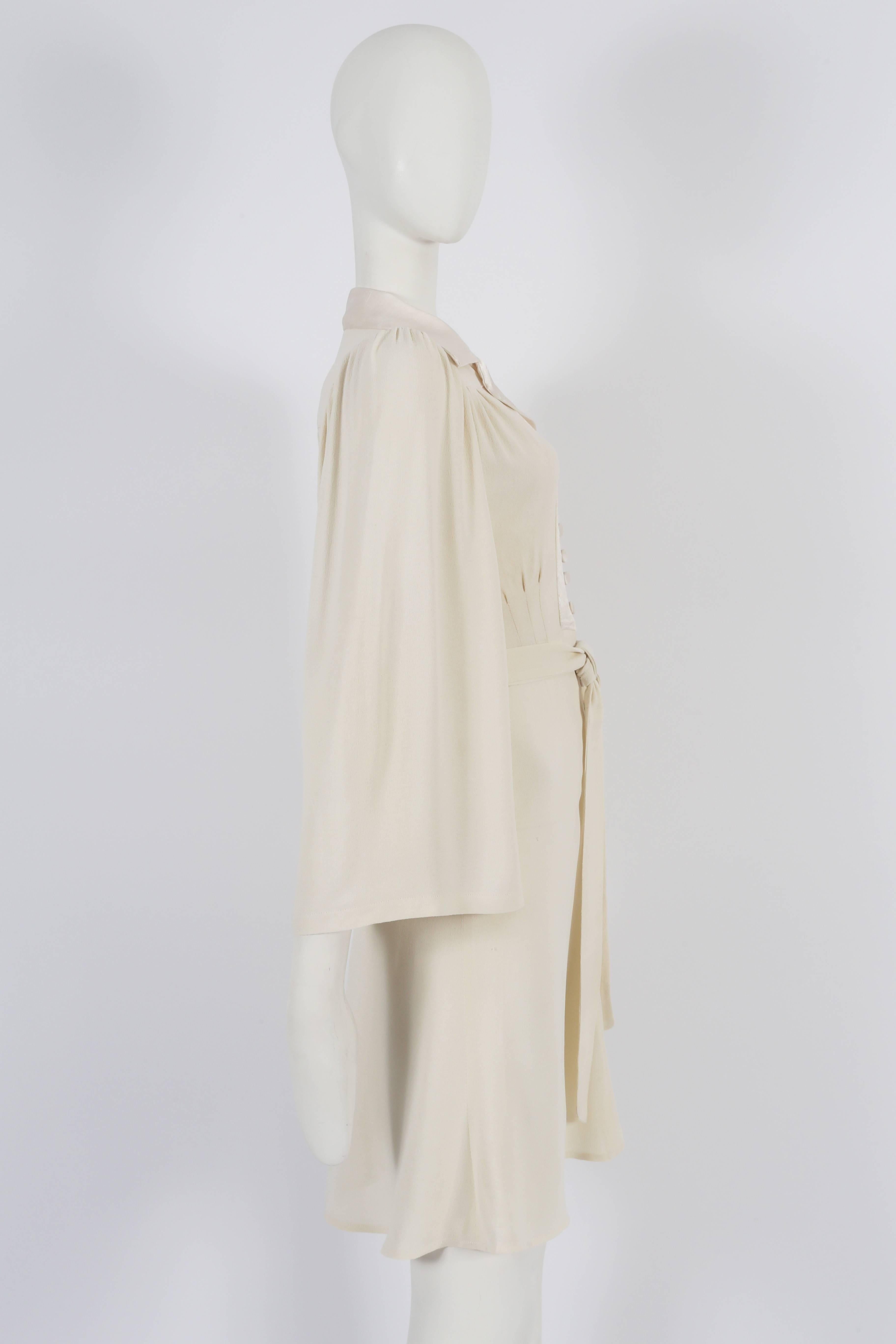 Ossie Clark ivory moss crepe mini dress with satin collar, circa late 1960s In Good Condition In London, GB