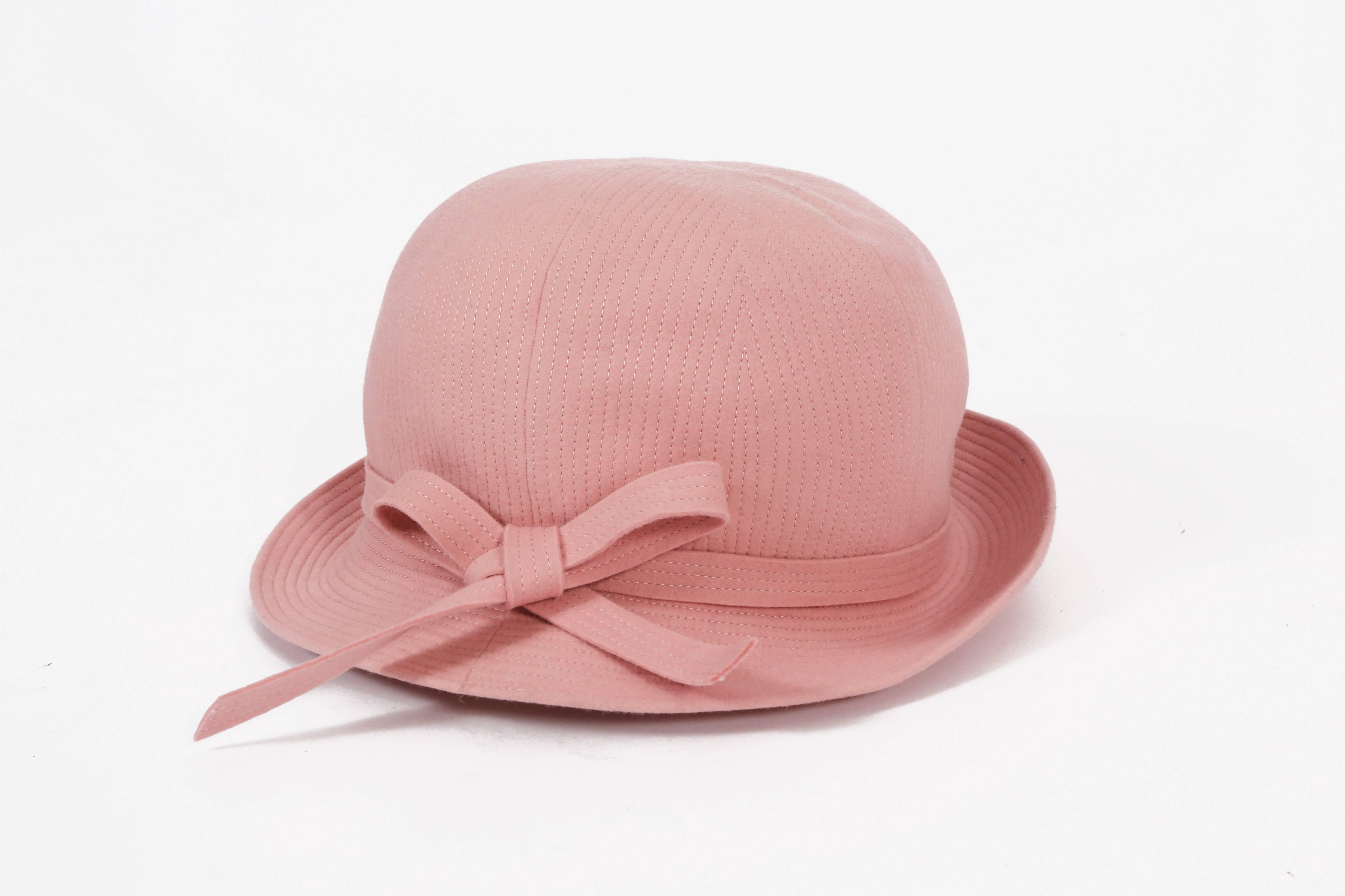 Balenciaga Haute Couture baby pink bowler hat, circa 1961 In Excellent Condition In London, GB