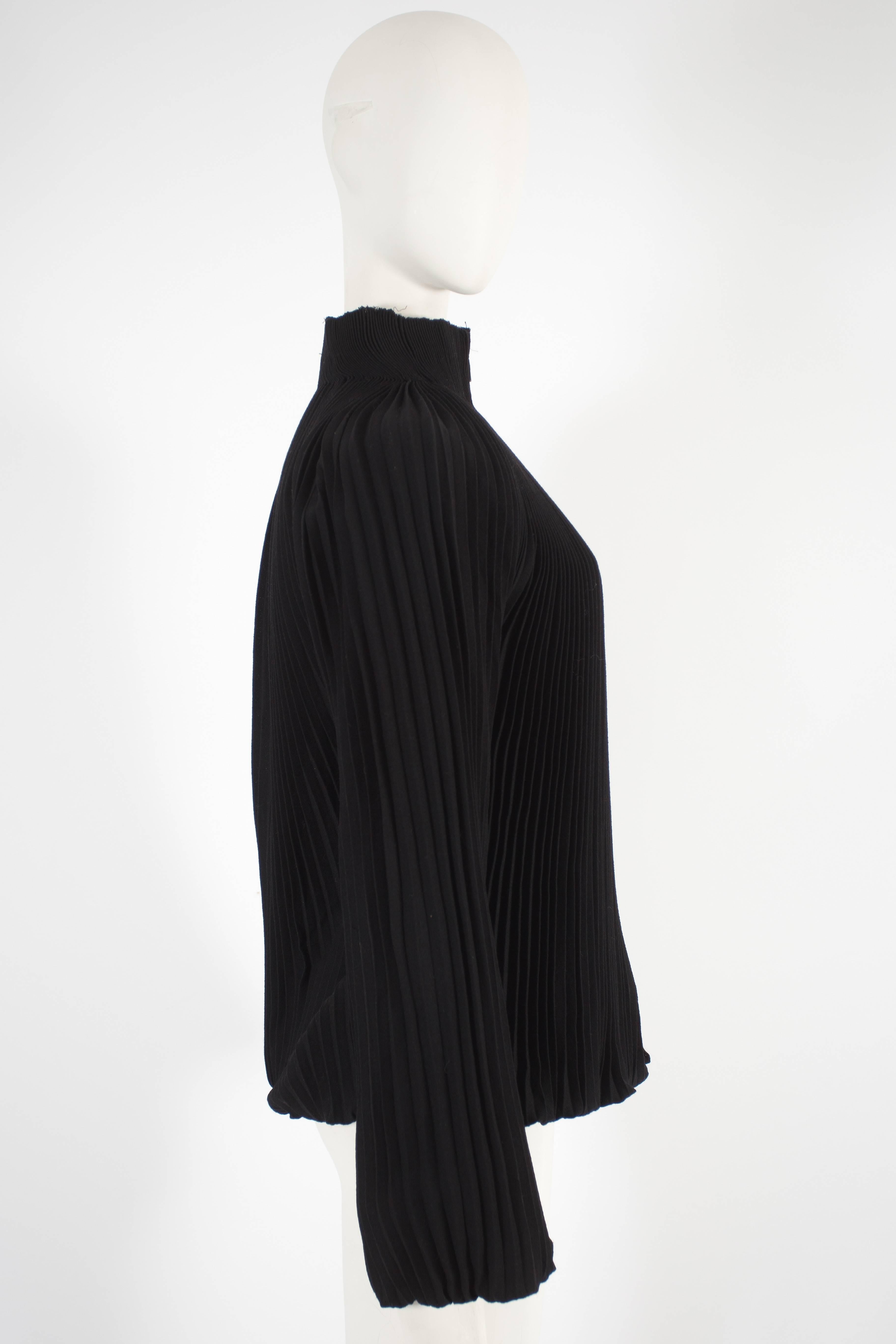 Women's Alexander McQueen black pleated wool jacket, fw 2004 For Sale