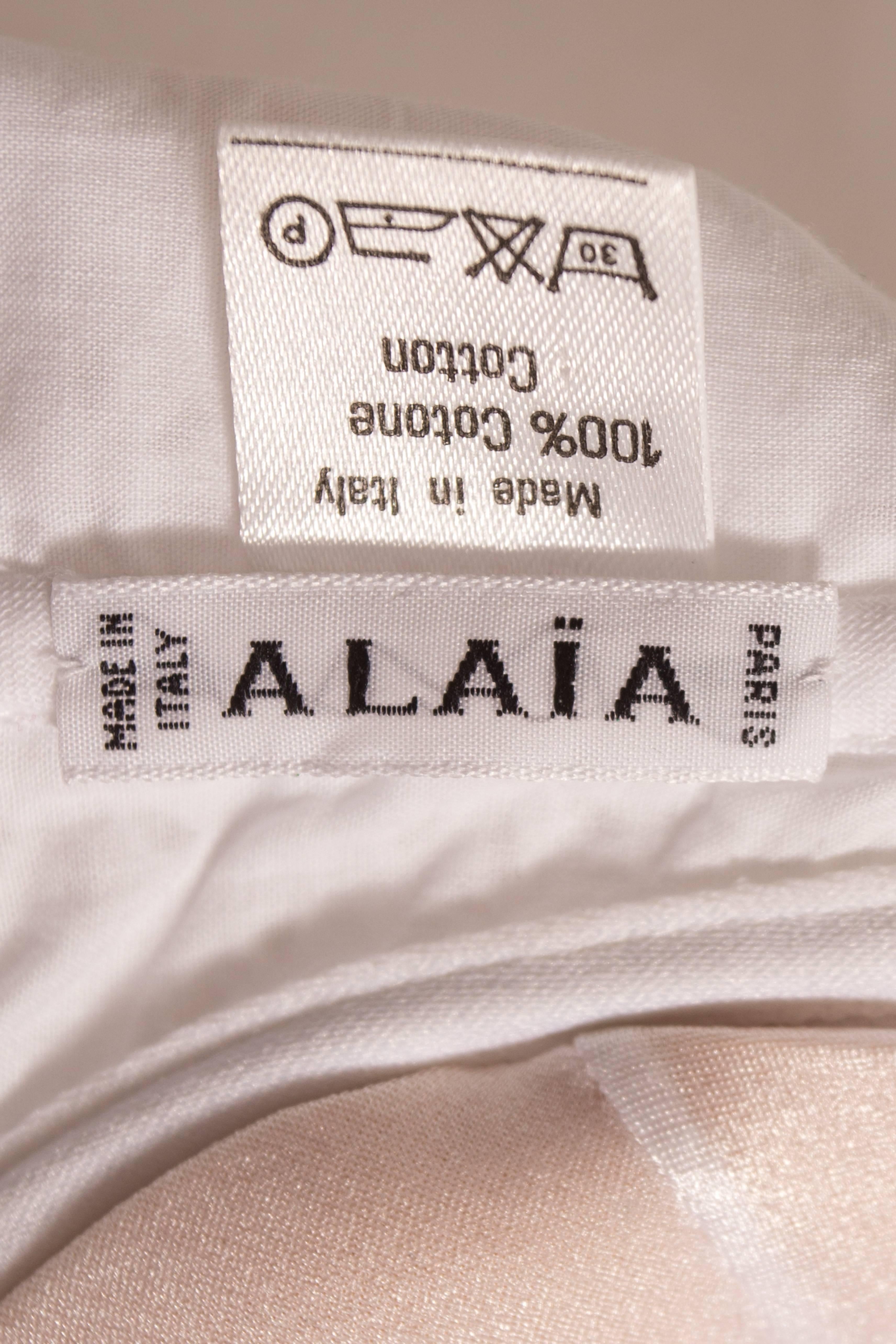 Alaia white broderie anglaise padded bra, circa 1992 In Excellent Condition In London, GB
