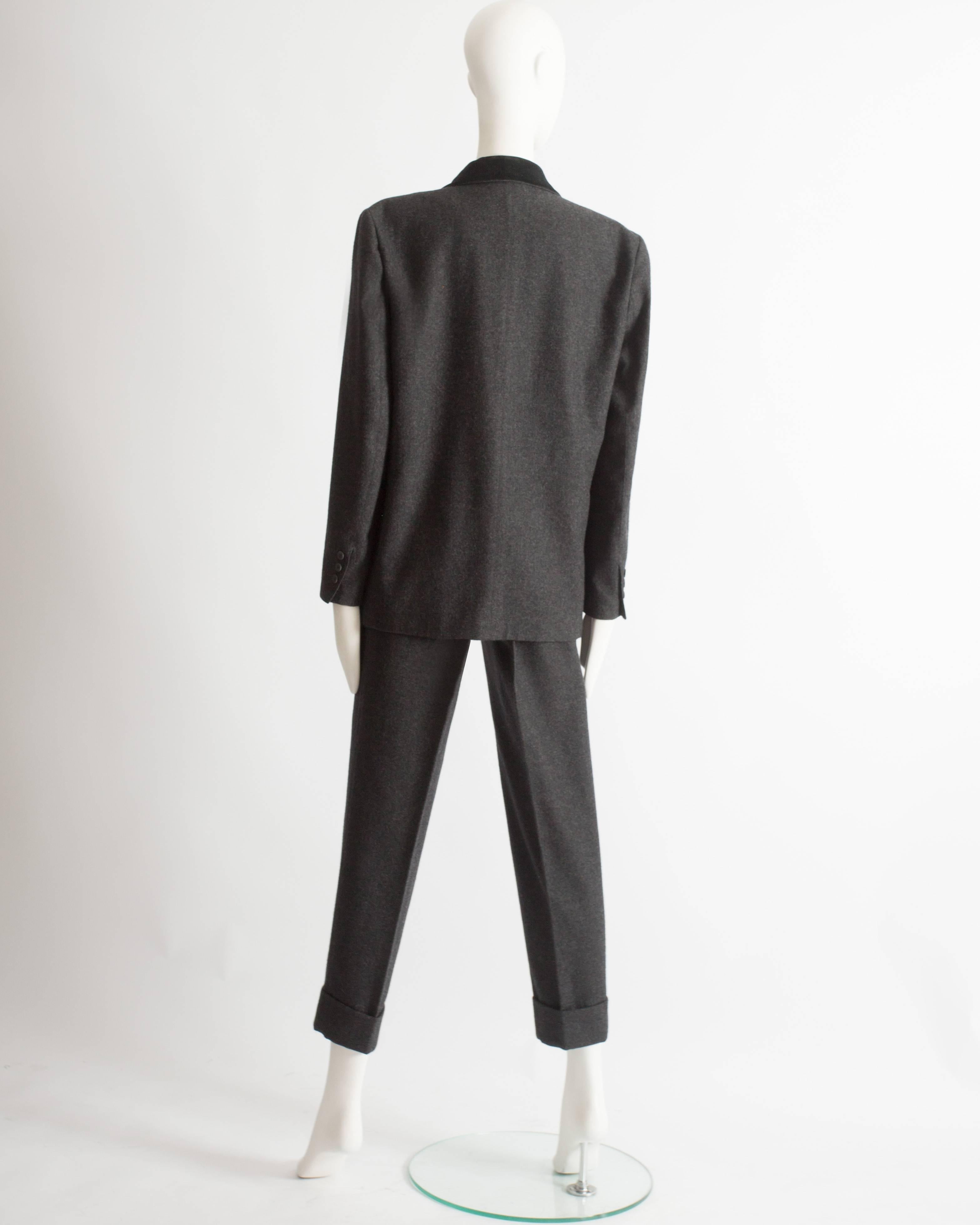 Women's Azzedine Alaia charcoal grey molten wool trouser suit, fw 1987 For Sale