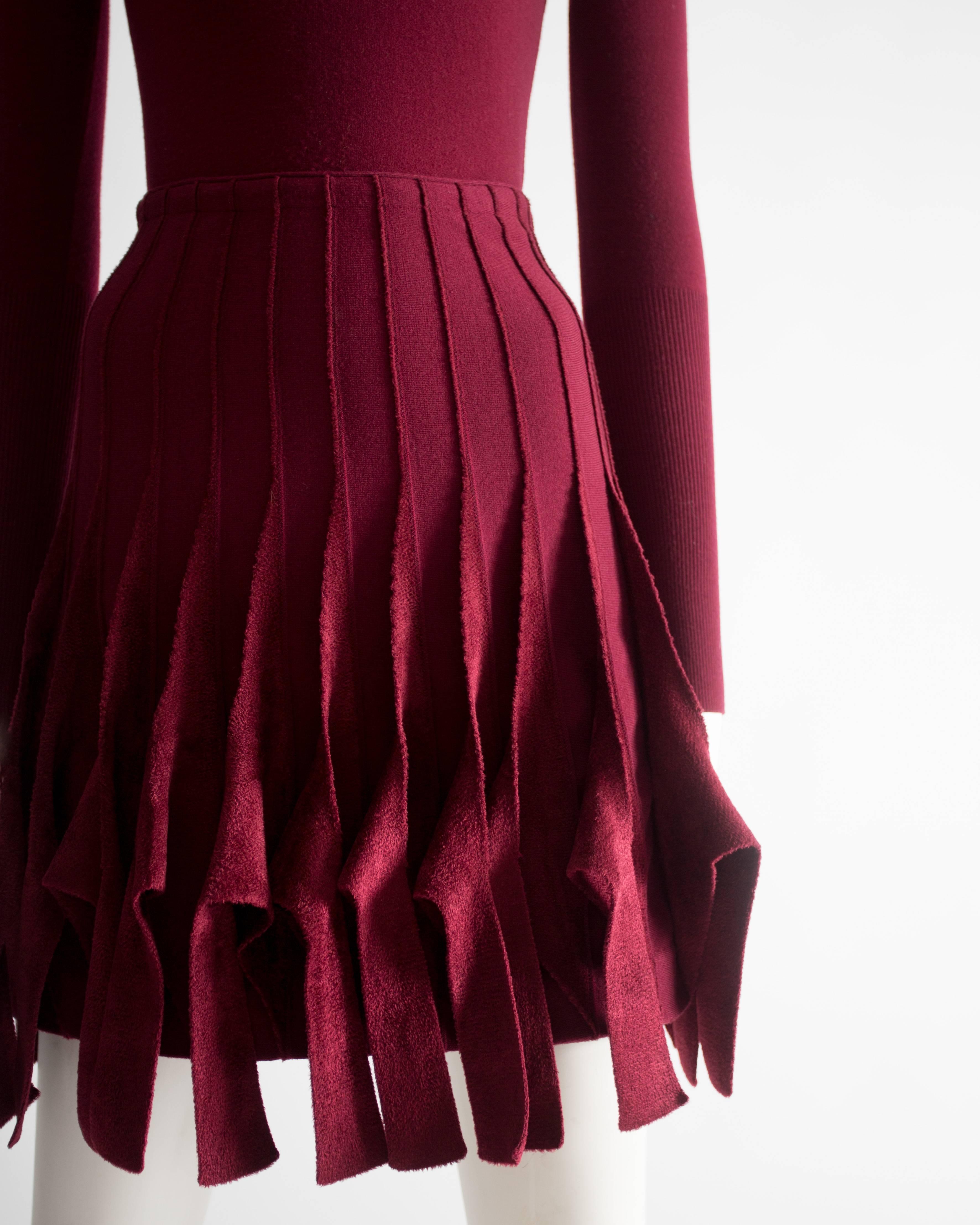 Alaia maroon chenille and wool body and skirt ensemble In Good Condition In London, GB