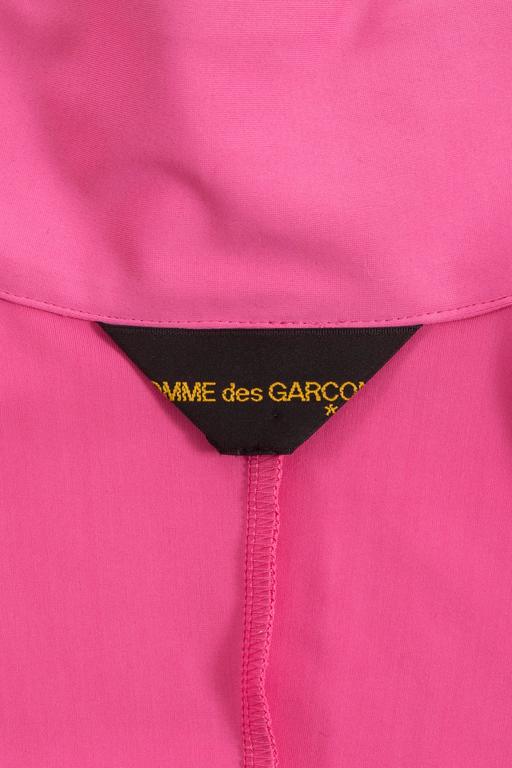 Comme des Garcons Autumn-Winter 2007 hot pink and black glove pant suit 4
