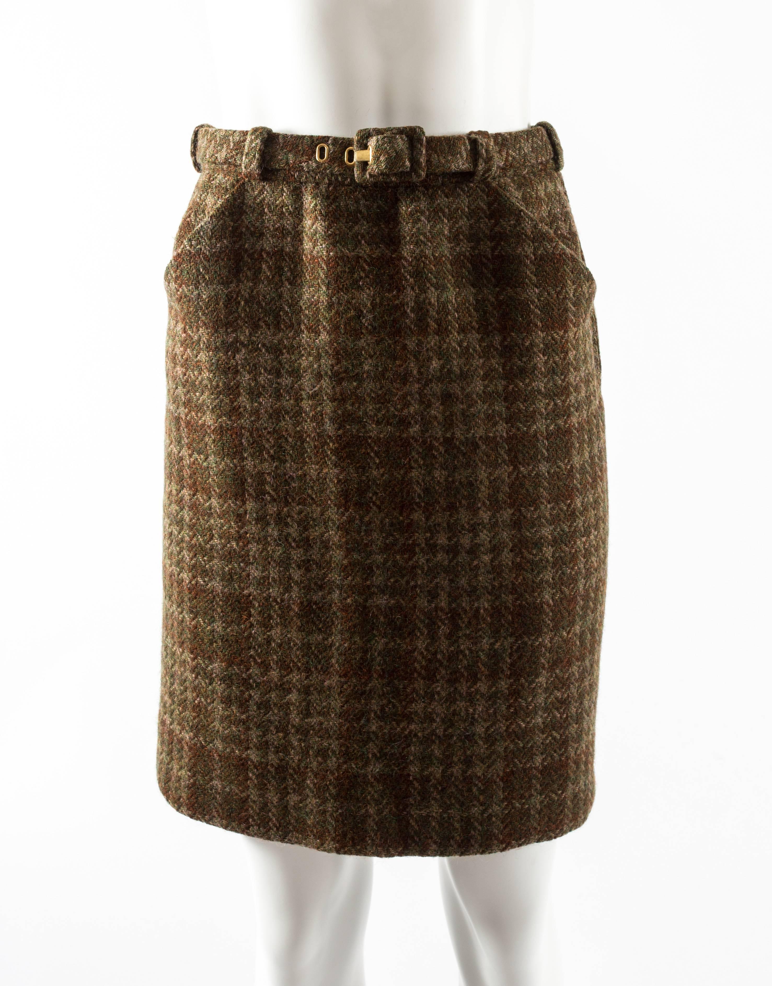 Jeanne Lanvin haute couture green tartan tweed coat and skirt set, c. 1940s In Excellent Condition For Sale In London, GB