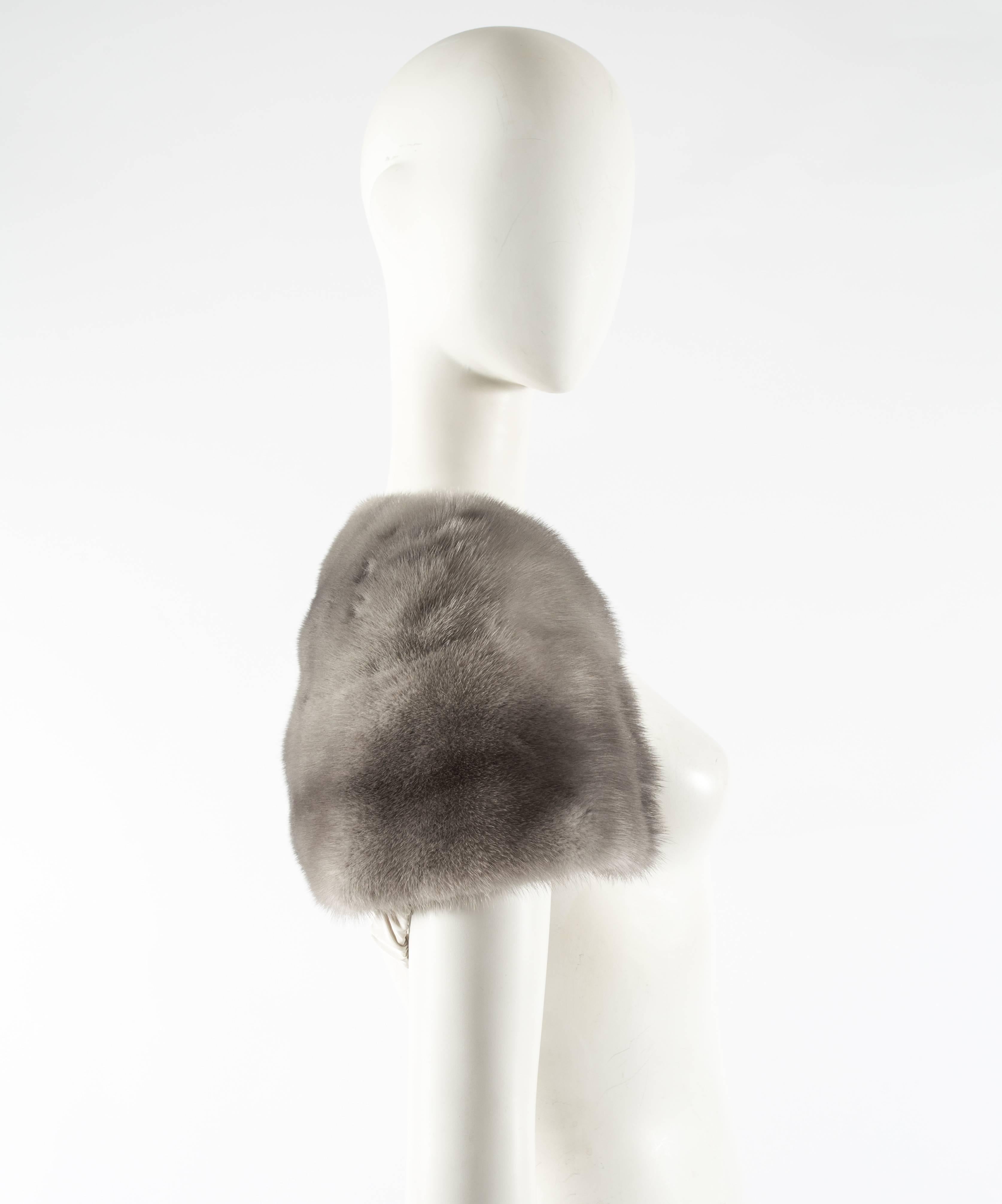 Gris Prada - Boléro en fourrure de vison gris, années 1990 