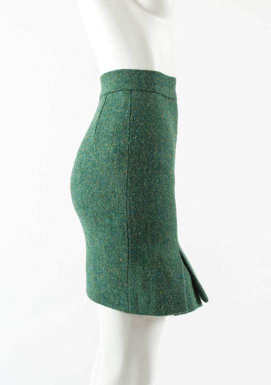 Women's Vivienne Westwood Autumn-Winter 1991 green tweed skirt with a crinoline  For Sale