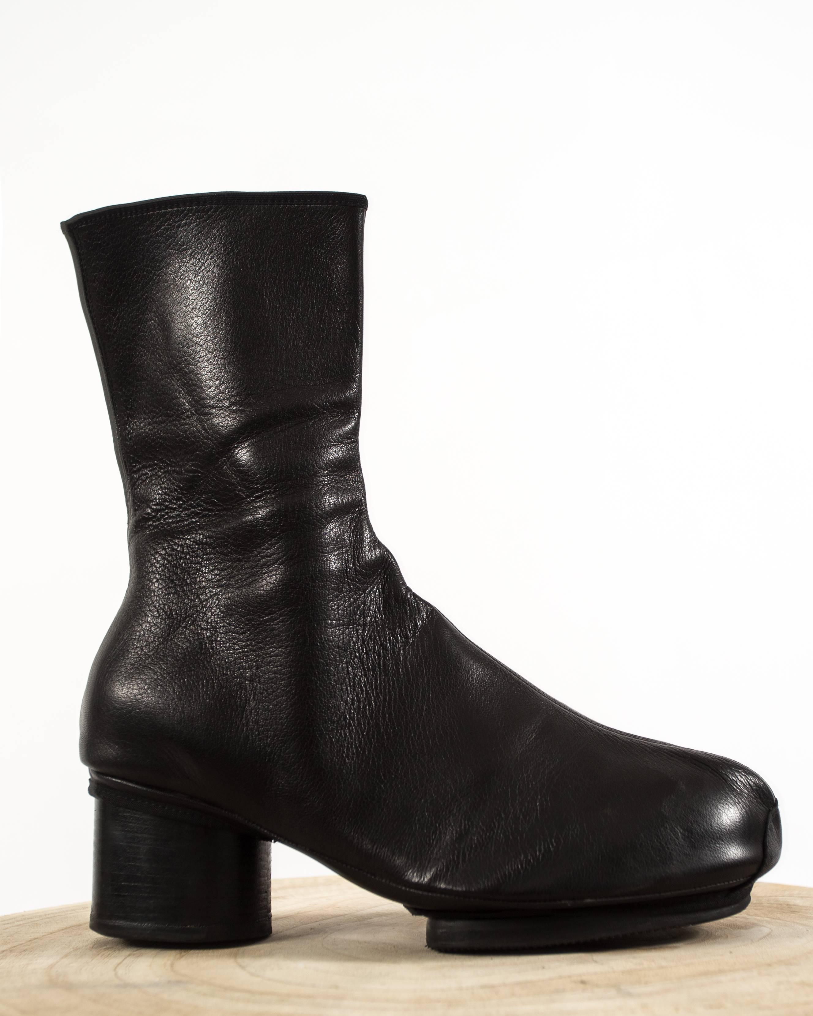 Martin Margiela, escarpins à talons en cuir noir avec bottes chaussettes, fw 1999 Bon état - En vente à London, GB