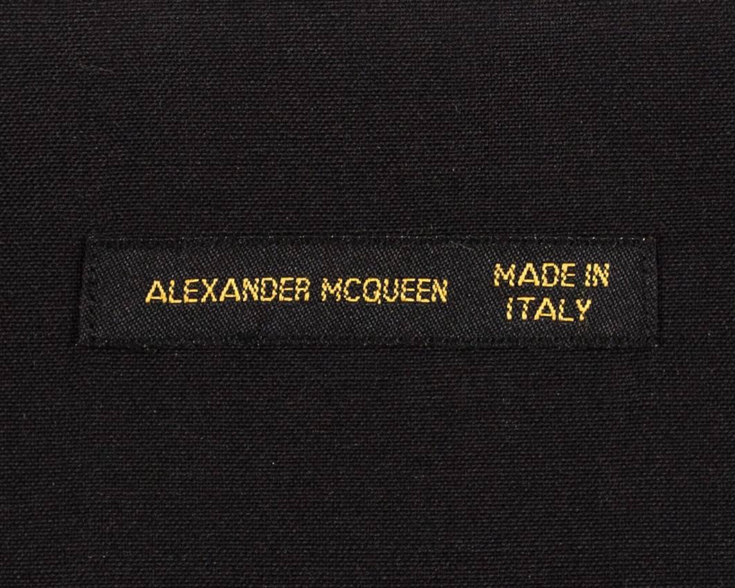 Alexander McQueen Spring-Summer 2001 embroidered bustier  2