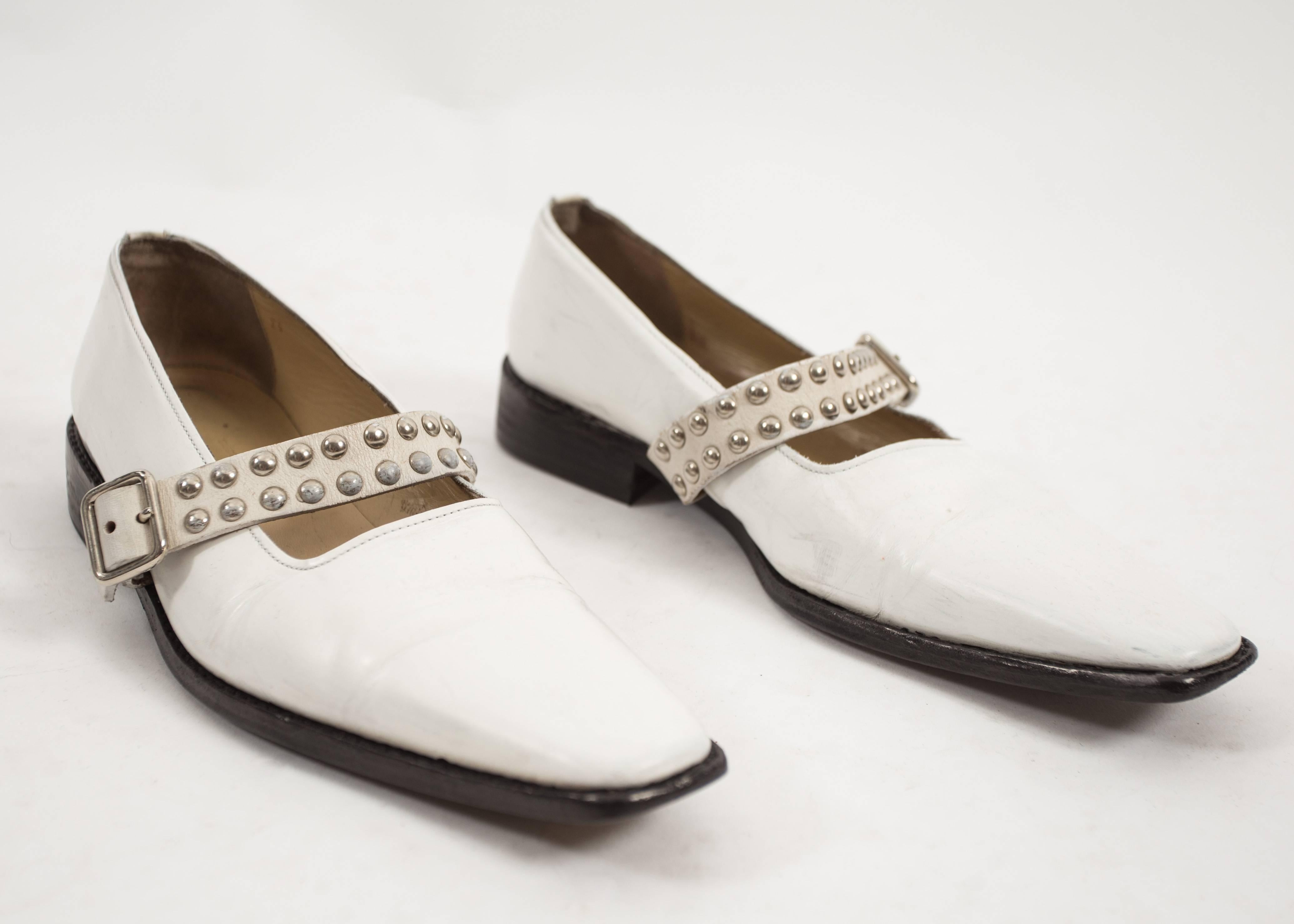 White Comme des Garcons Autumn-Winter 2000 white leather studded square toe shoes