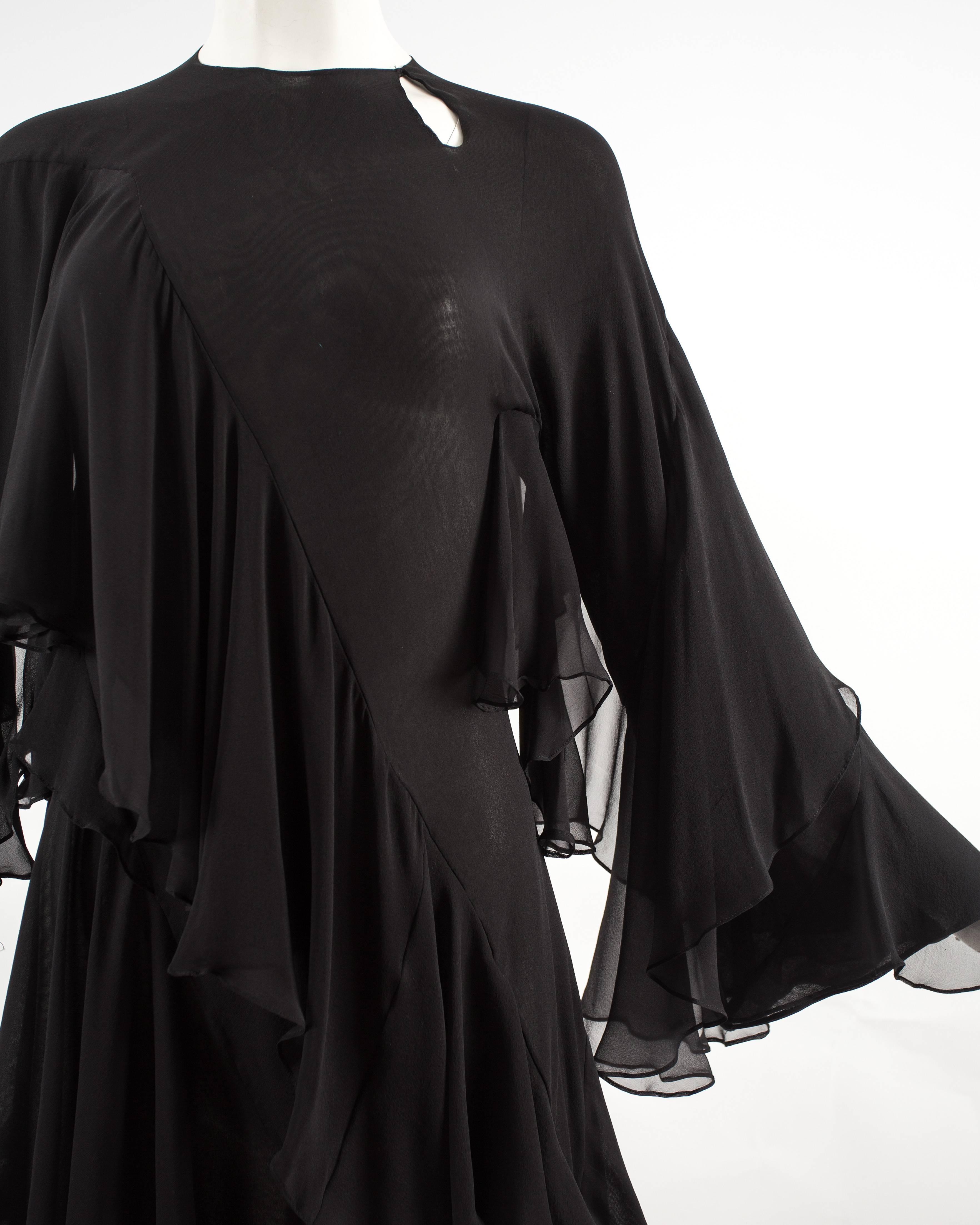Women's Tom Ford for Gucci Autumn-Winter 1999 black silk georgette bias cut mini dress