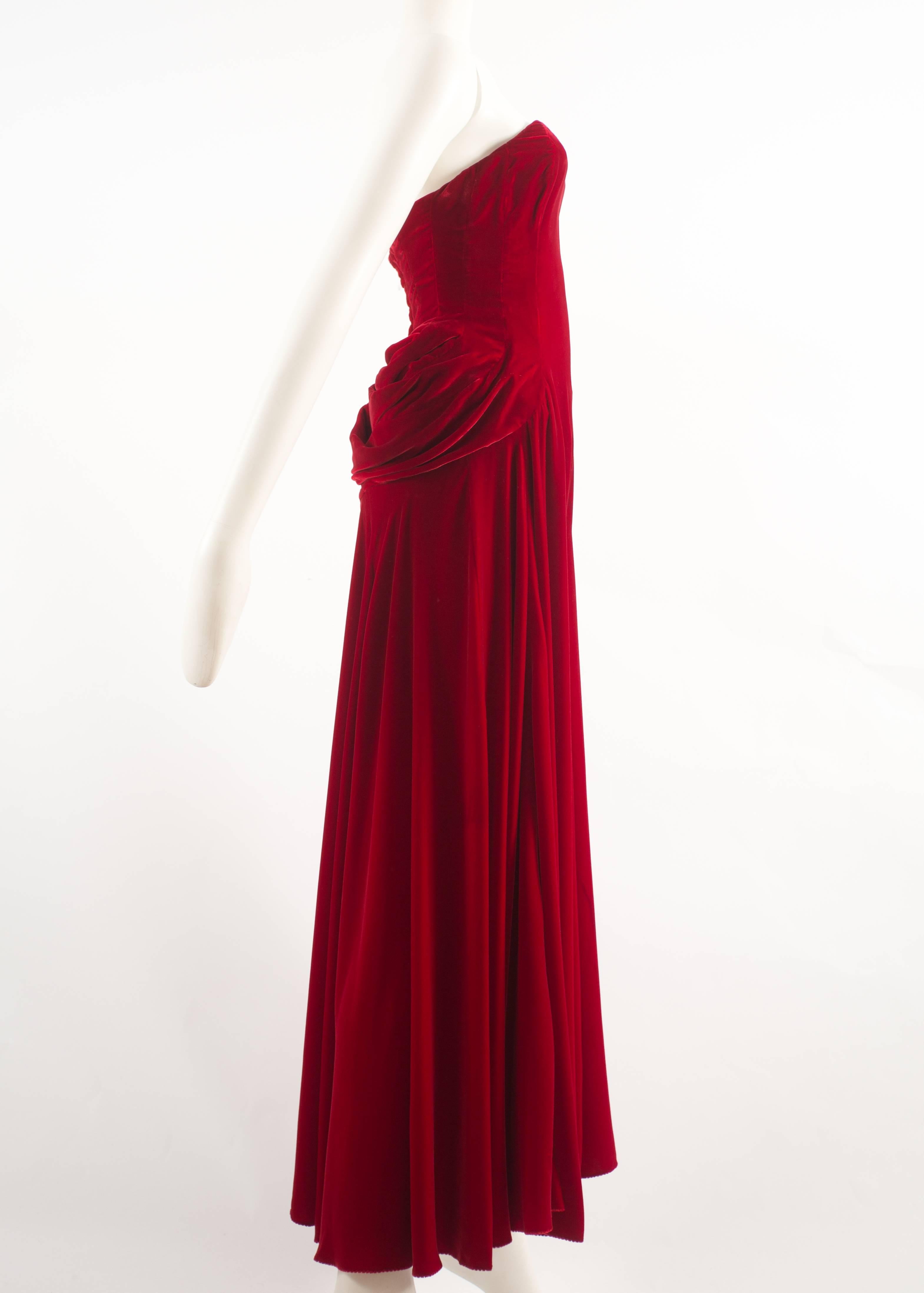 Women's Jean Doucet Autumn-Winter 1996 couture red velvet palazzo strapless jumpsuit