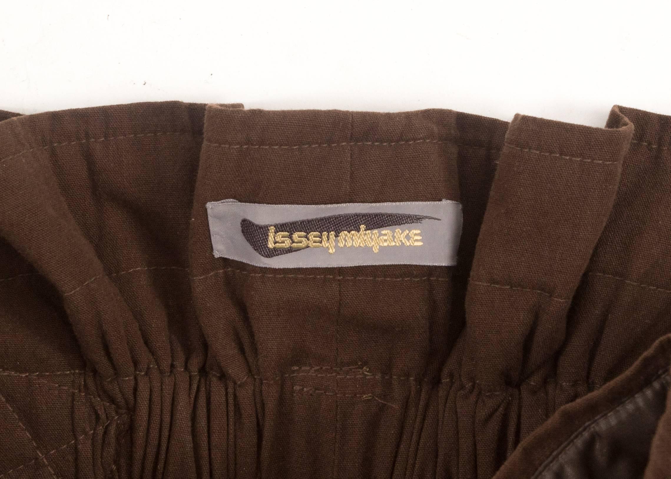 Issey Miyake Autumn-Winter 1983 oversized nylon shorts with paper-bag waist  4