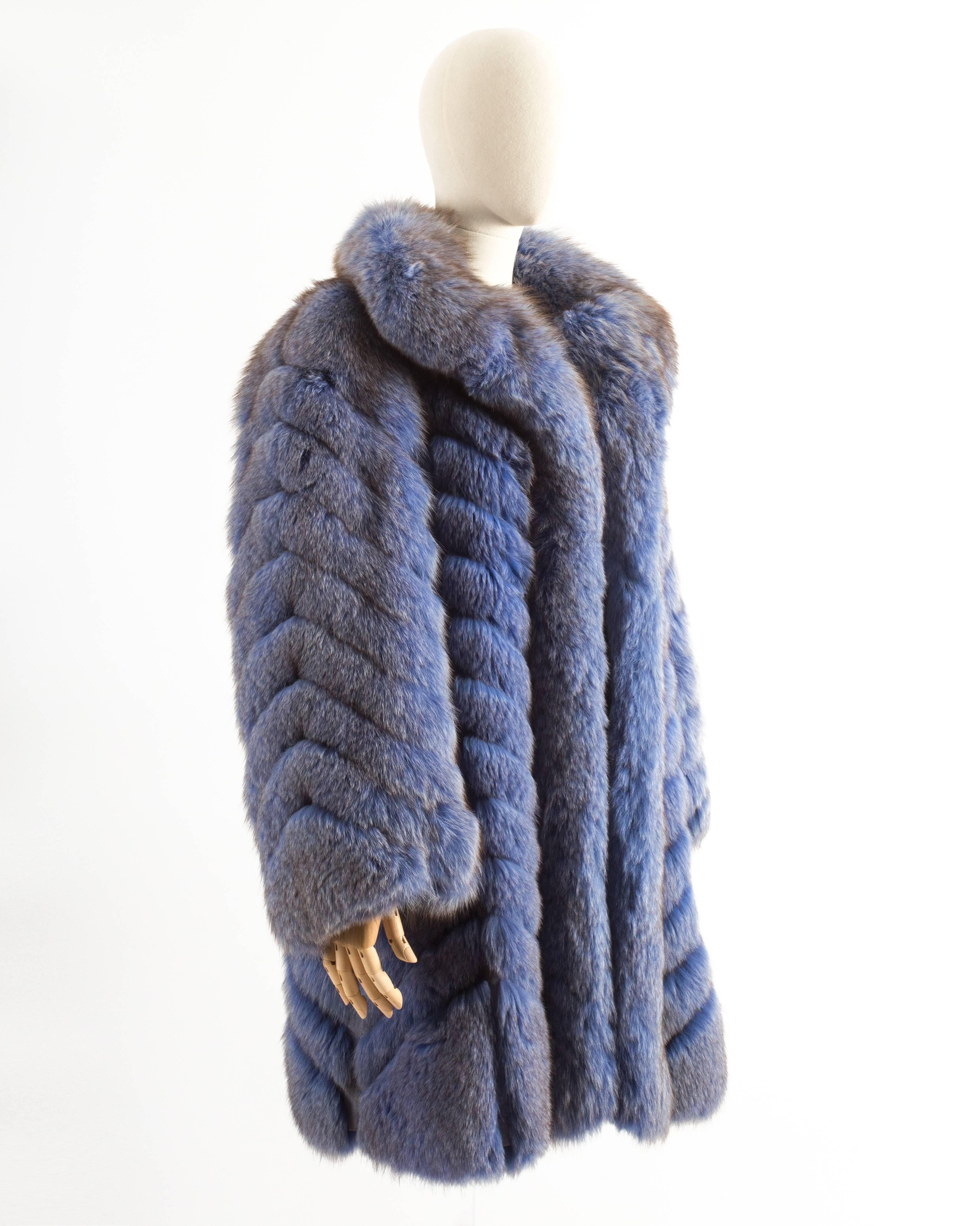 Gray Bejamin Fourrures 1980 powder blue fox fur oversized coat
