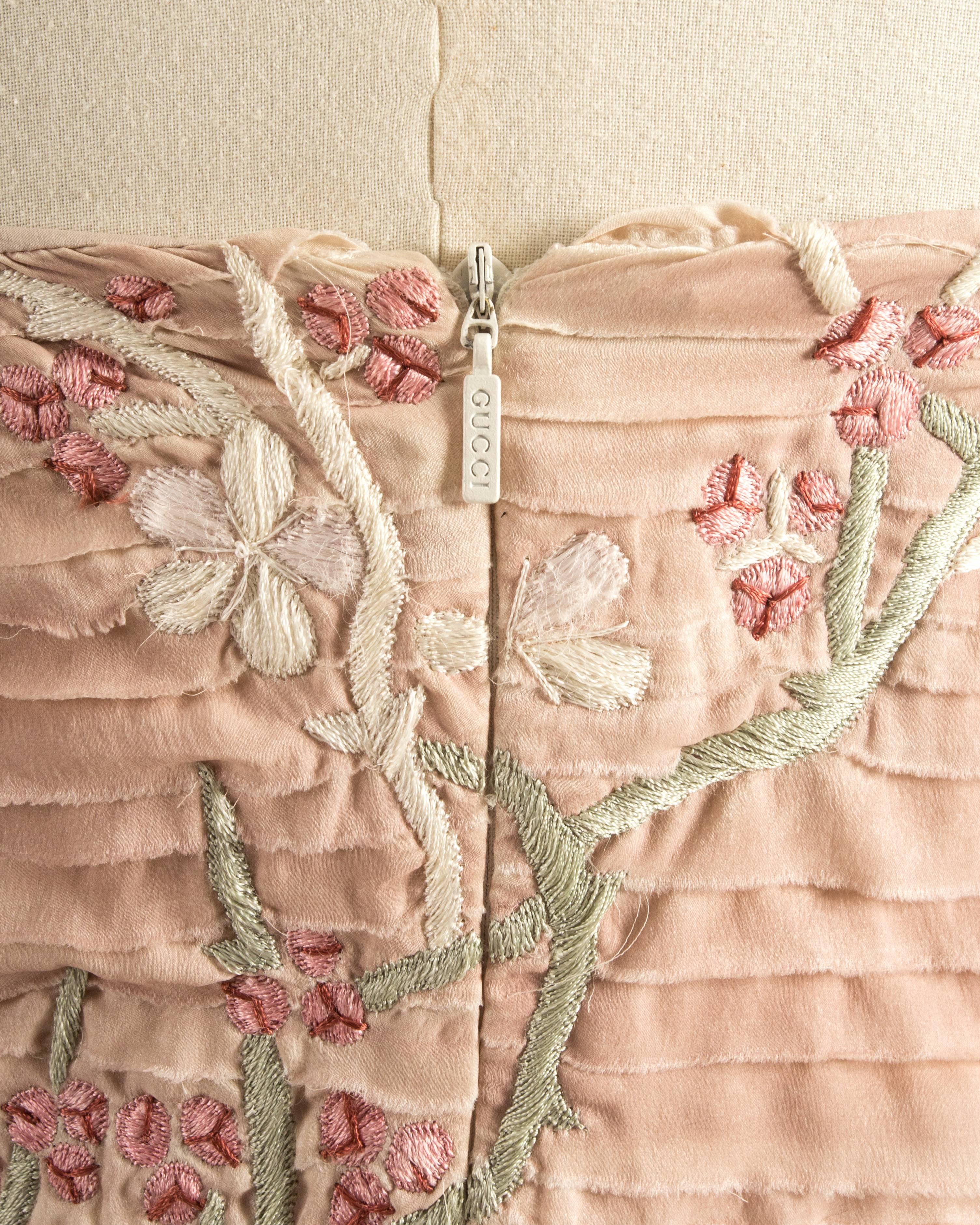 Tom Ford for Gucci pink embroidered silk mini dress, Spring-Summer 2003  In Good Condition In London, GB