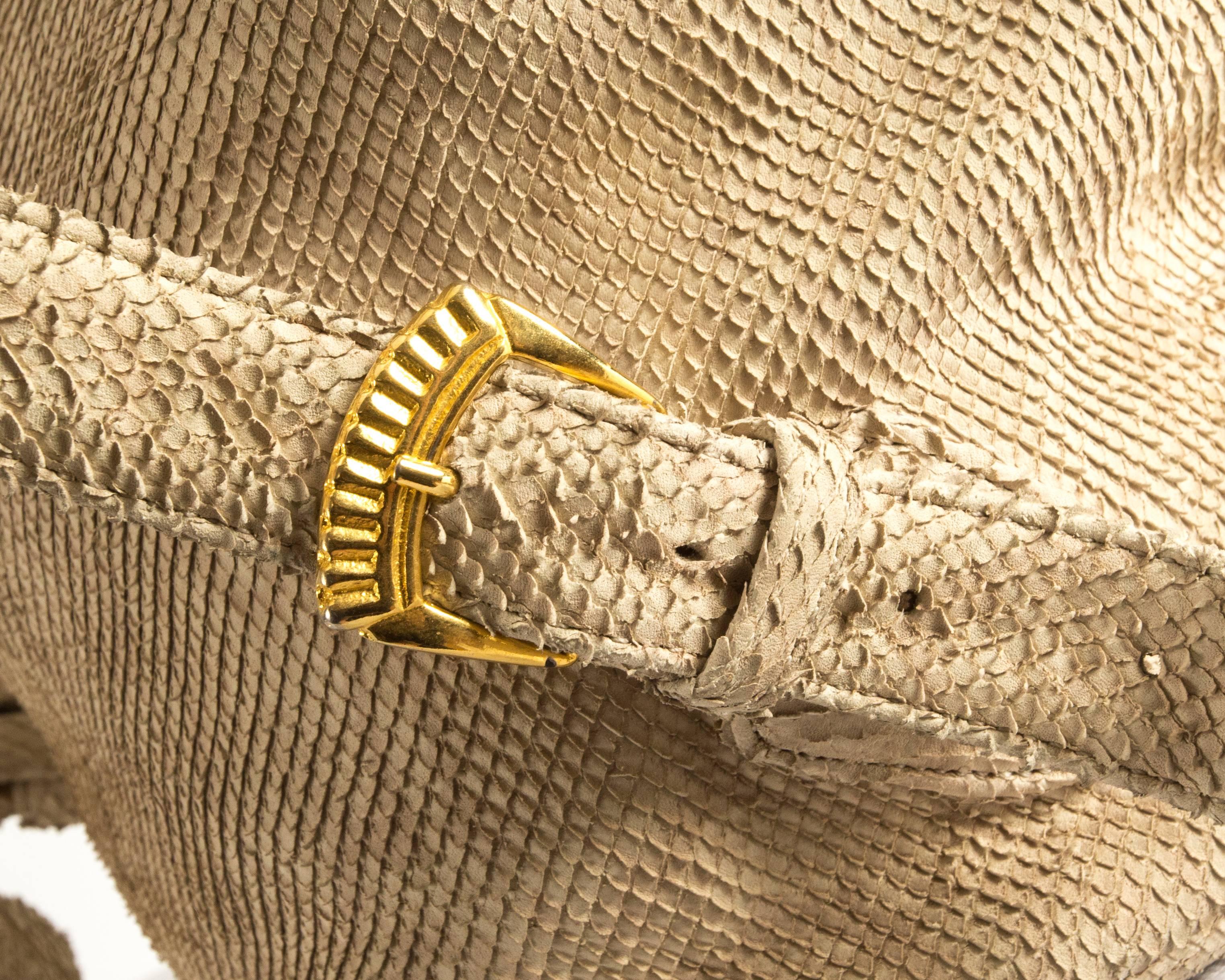 Sac à dos à cordon en python Gianni Versace, printemps-été 1994 Bon état - En vente à London, GB