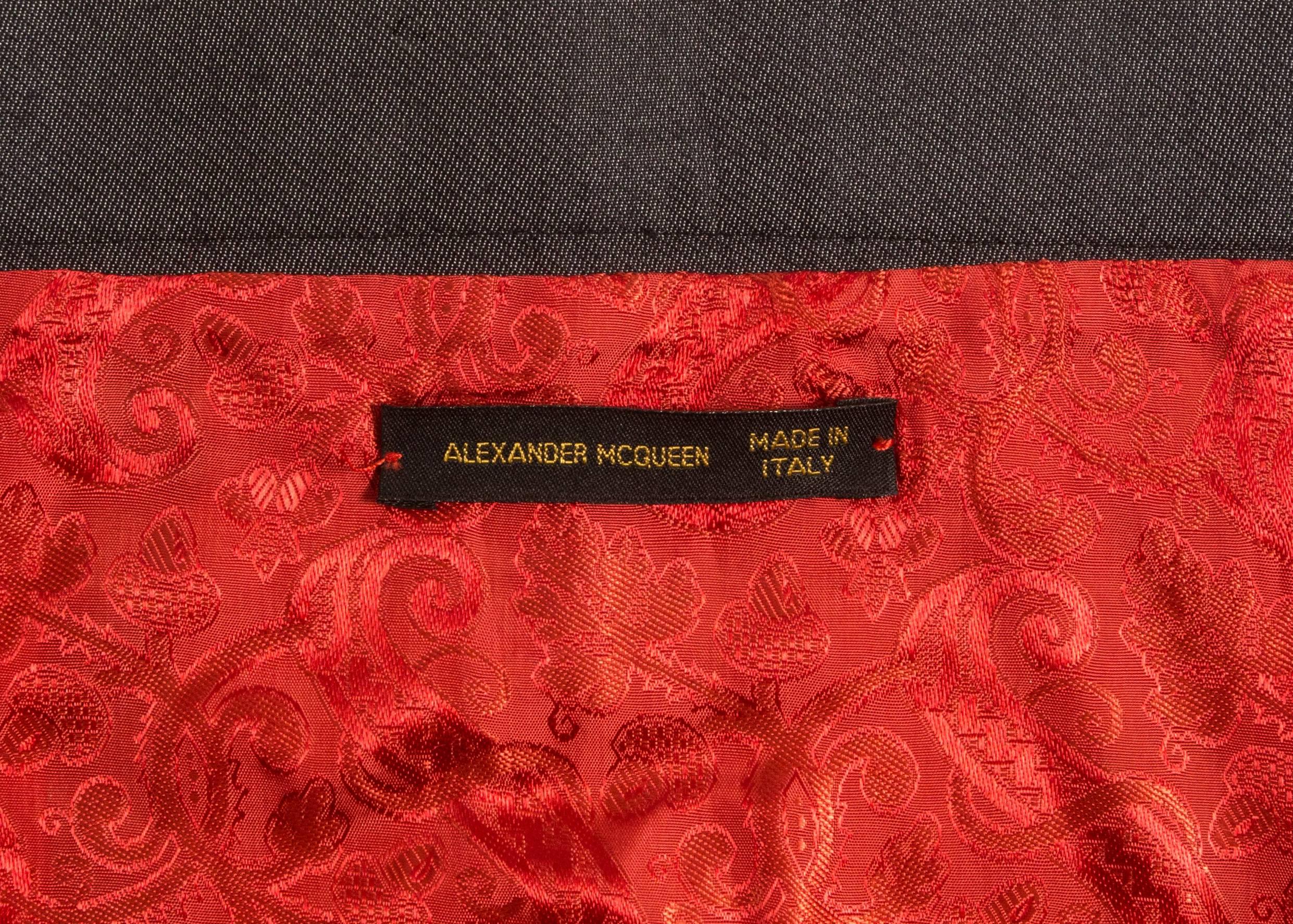 Alexander McQueen Spring-Summer 2000 evening pant suit  4
