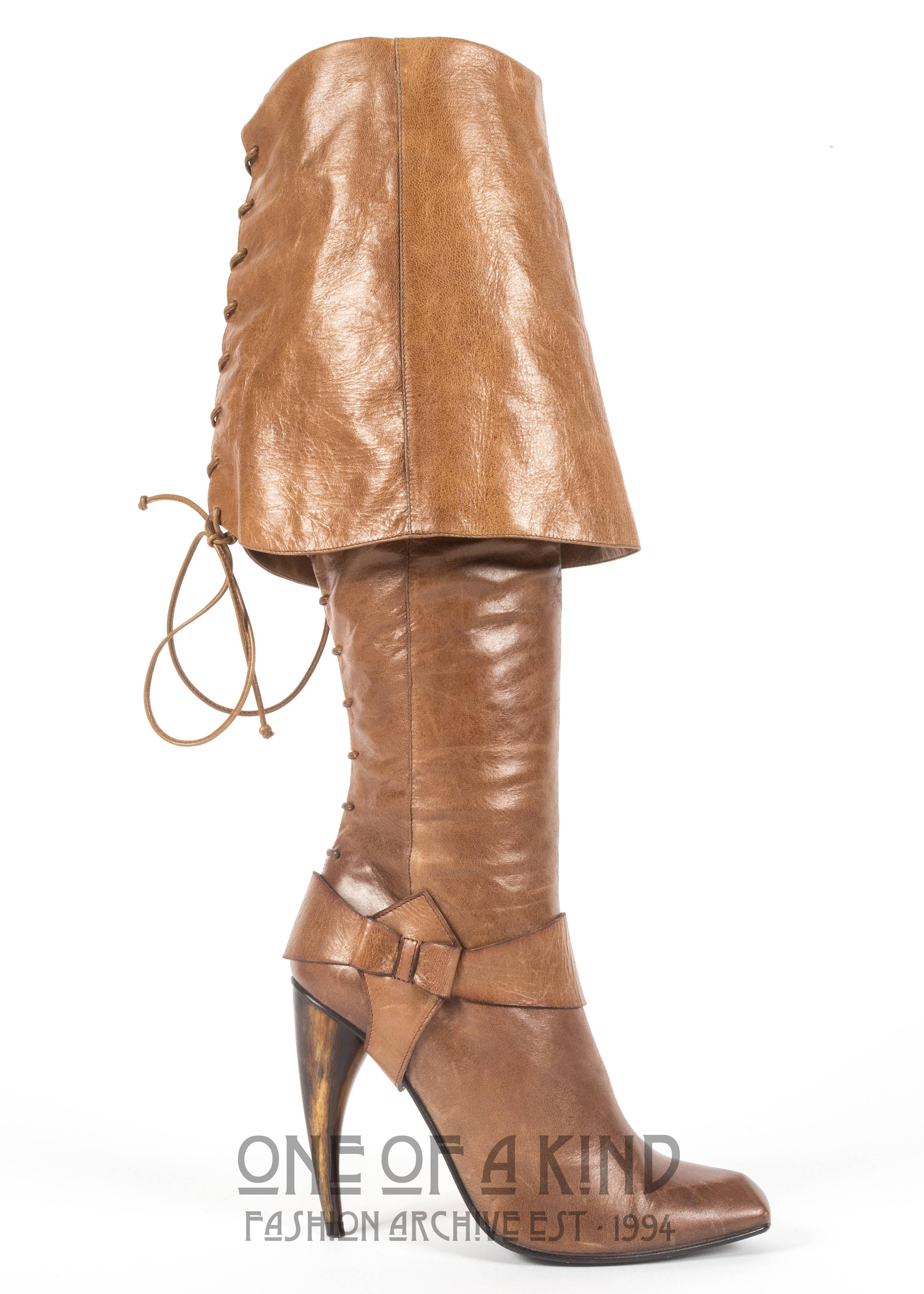 Alexander McQueen Spring-Summer 2003 tan leather turn over boots with horn heel and lace up fastenings