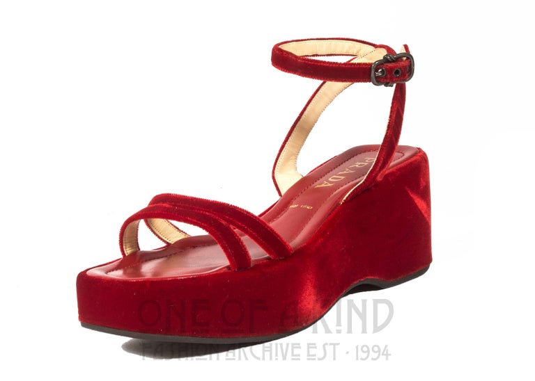 Prada red velvet platform sandals Spring-Summer 1997 at 1stDibs | prada  1997, prada red platform sandals, prada spring 1997