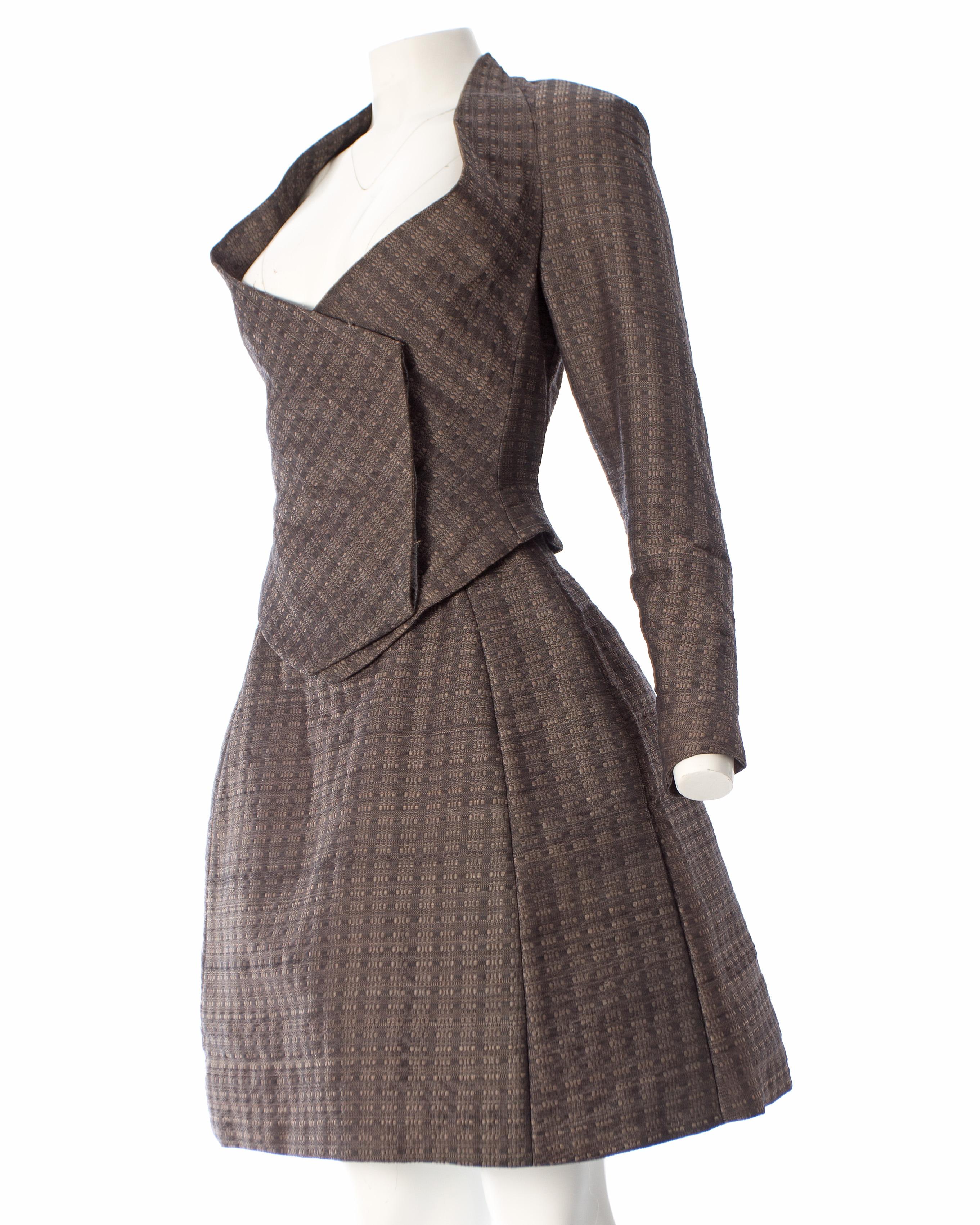 Vivienne Westwood mauve brocade structured skirt suit, fw 1997  In Good Condition For Sale In London, GB
