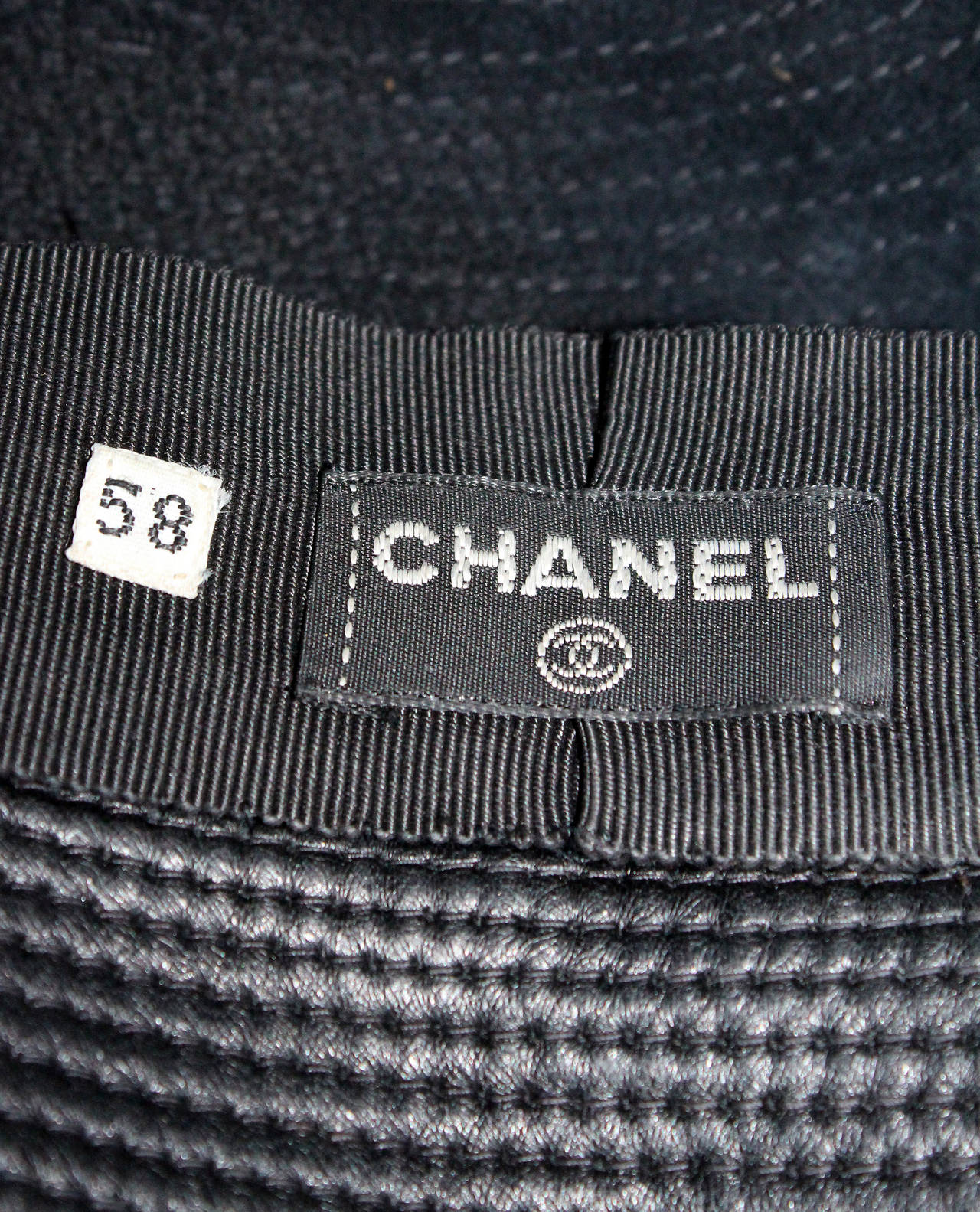 The iconic Chanel  leather and chain biker hat c. 1991 In Good Condition In London, GB